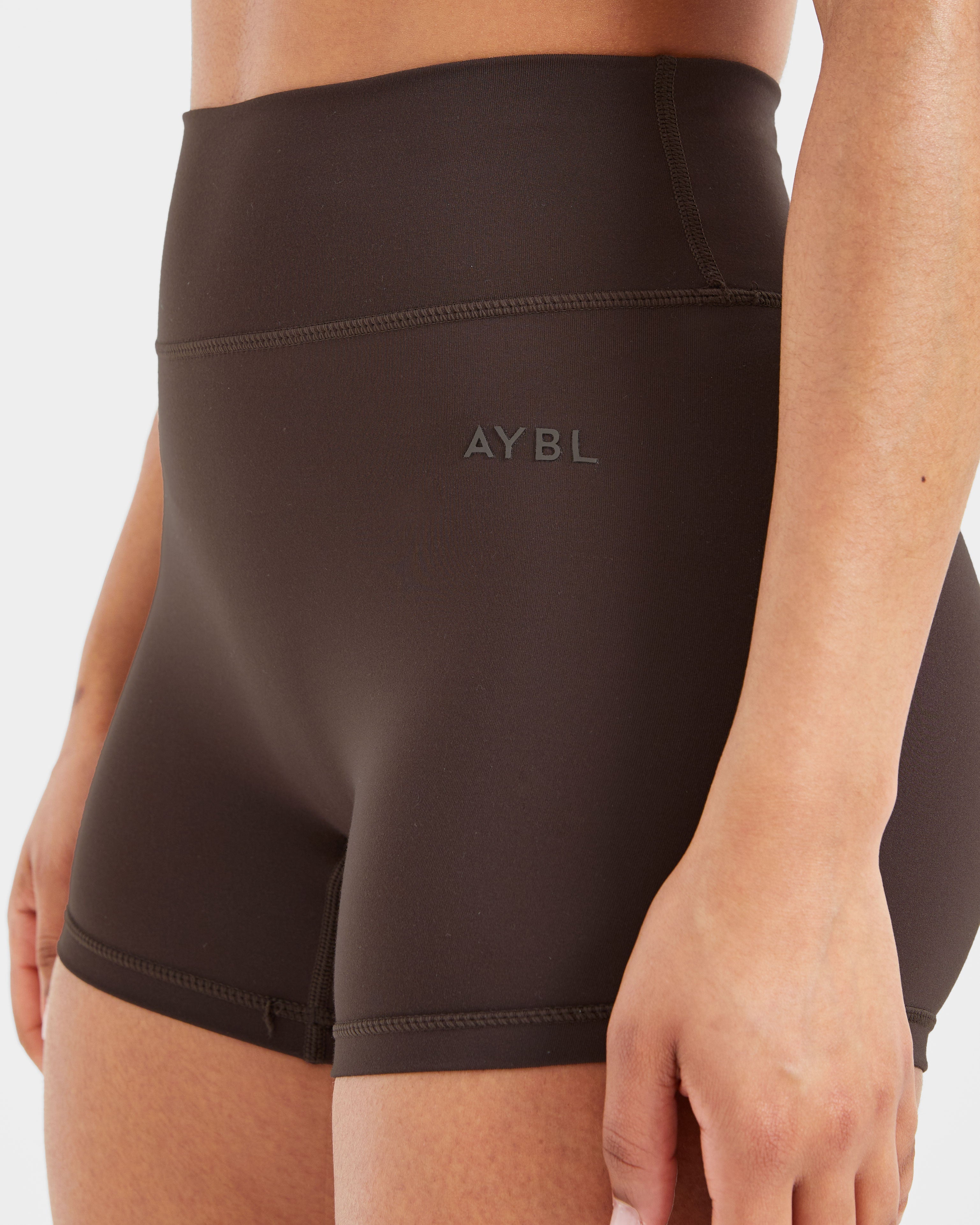 Staple Shorts - Coffee Bruin