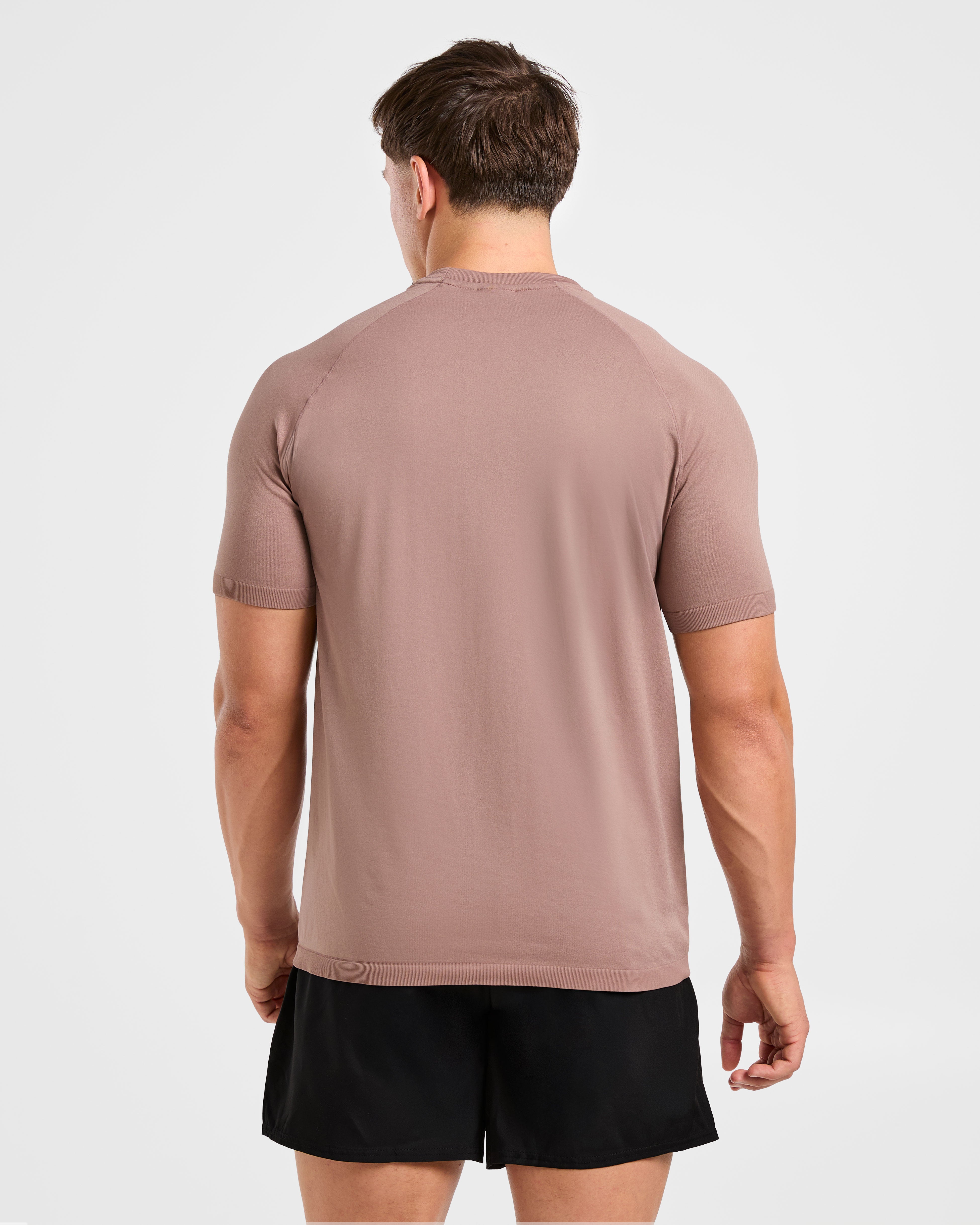 Ascend Seamless T Shirt - Fawn