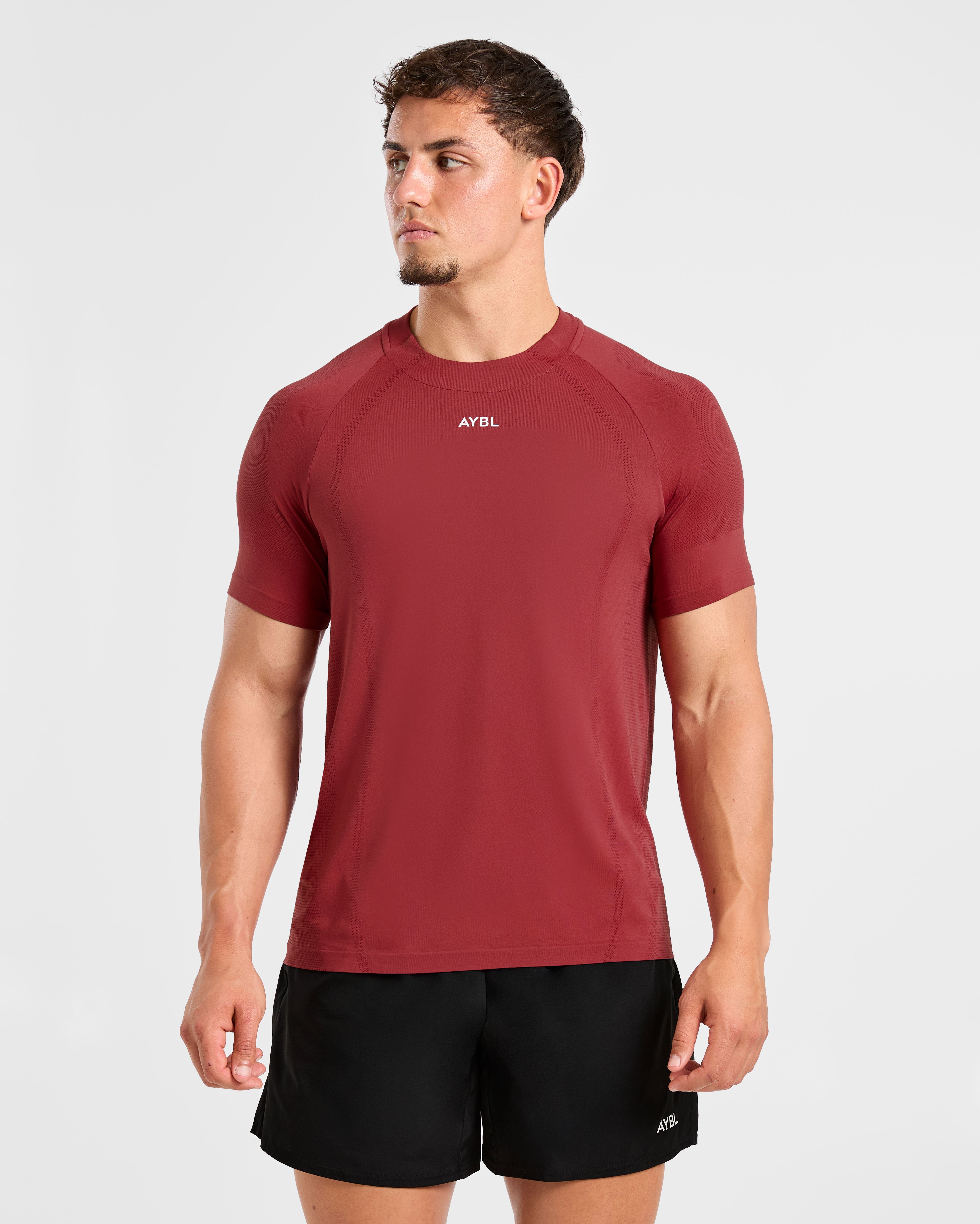 Attain Seamless T Shirt - Maroon Rood
