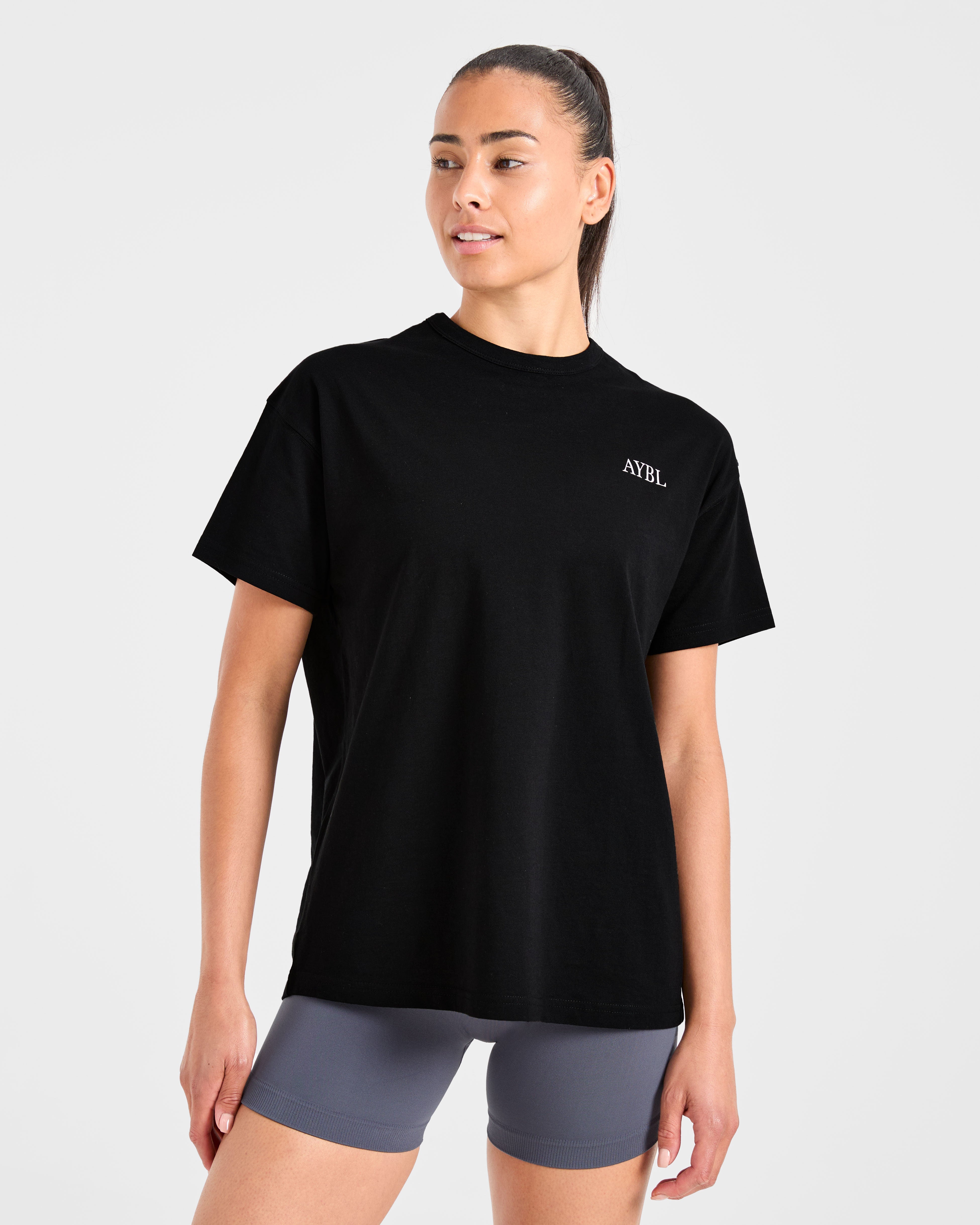 AYBL Sports Club Script Oversized T Shirt - Zwart