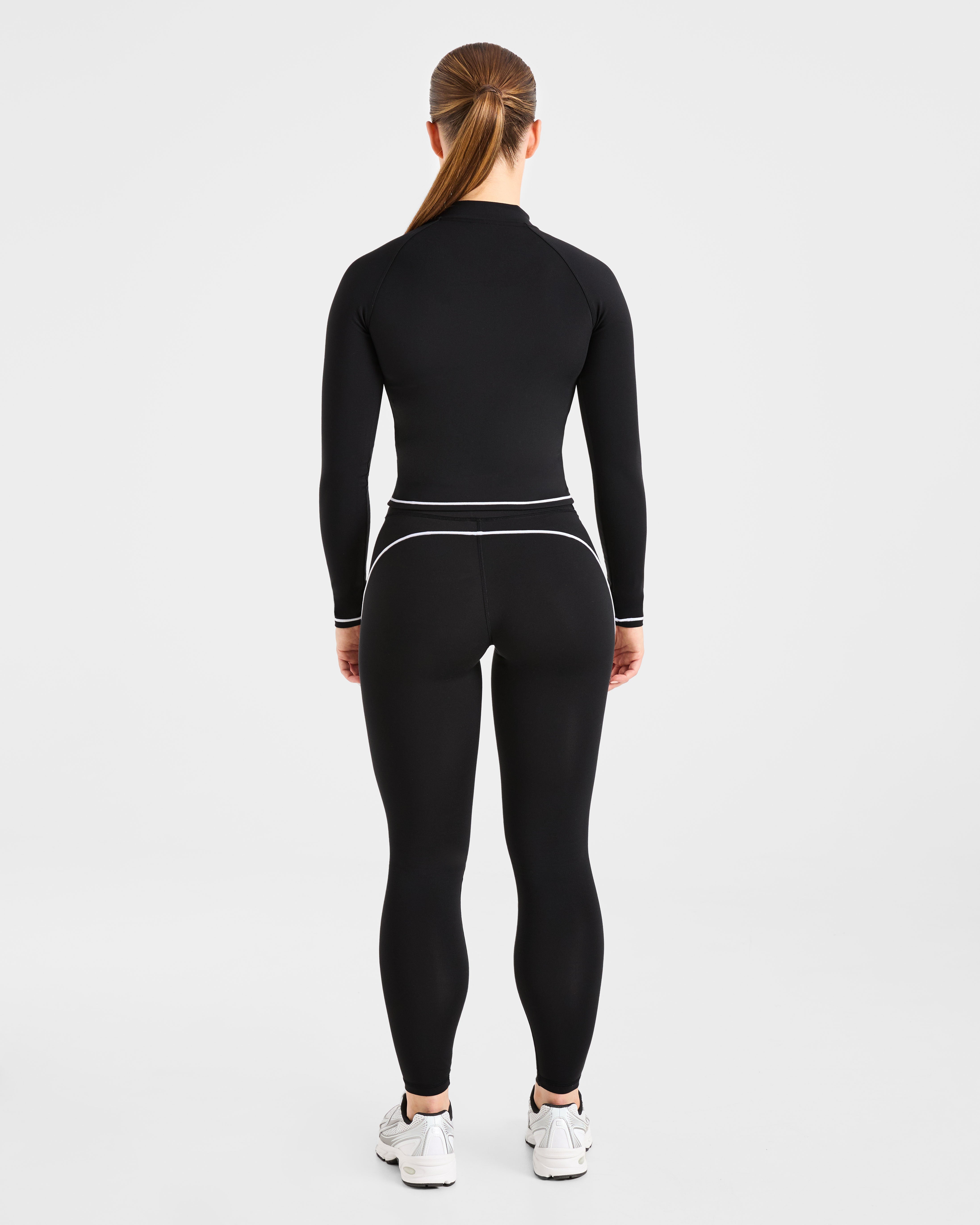 Form Zip Up Jacket - Zwart