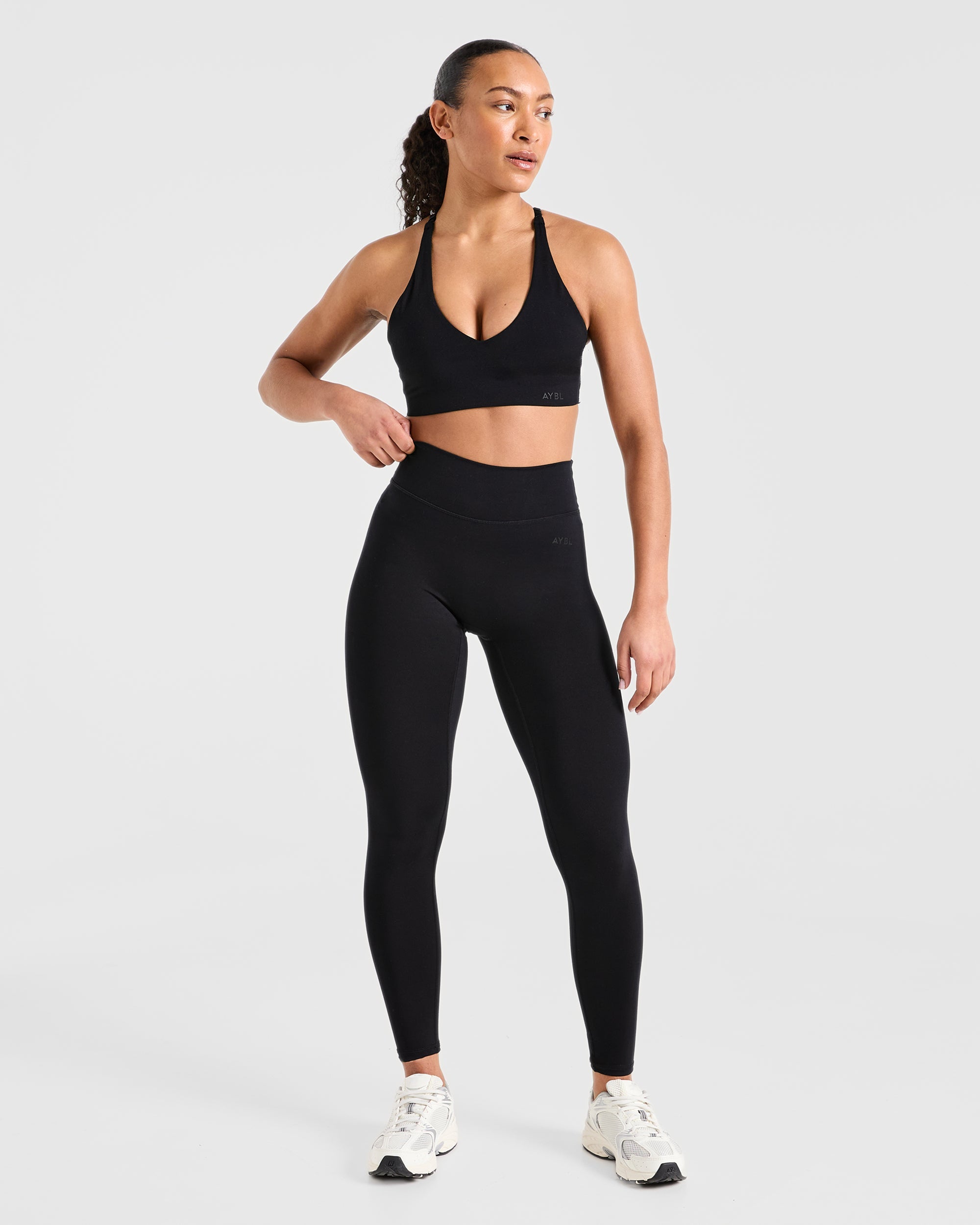 Staple Sports Bra - Zwart