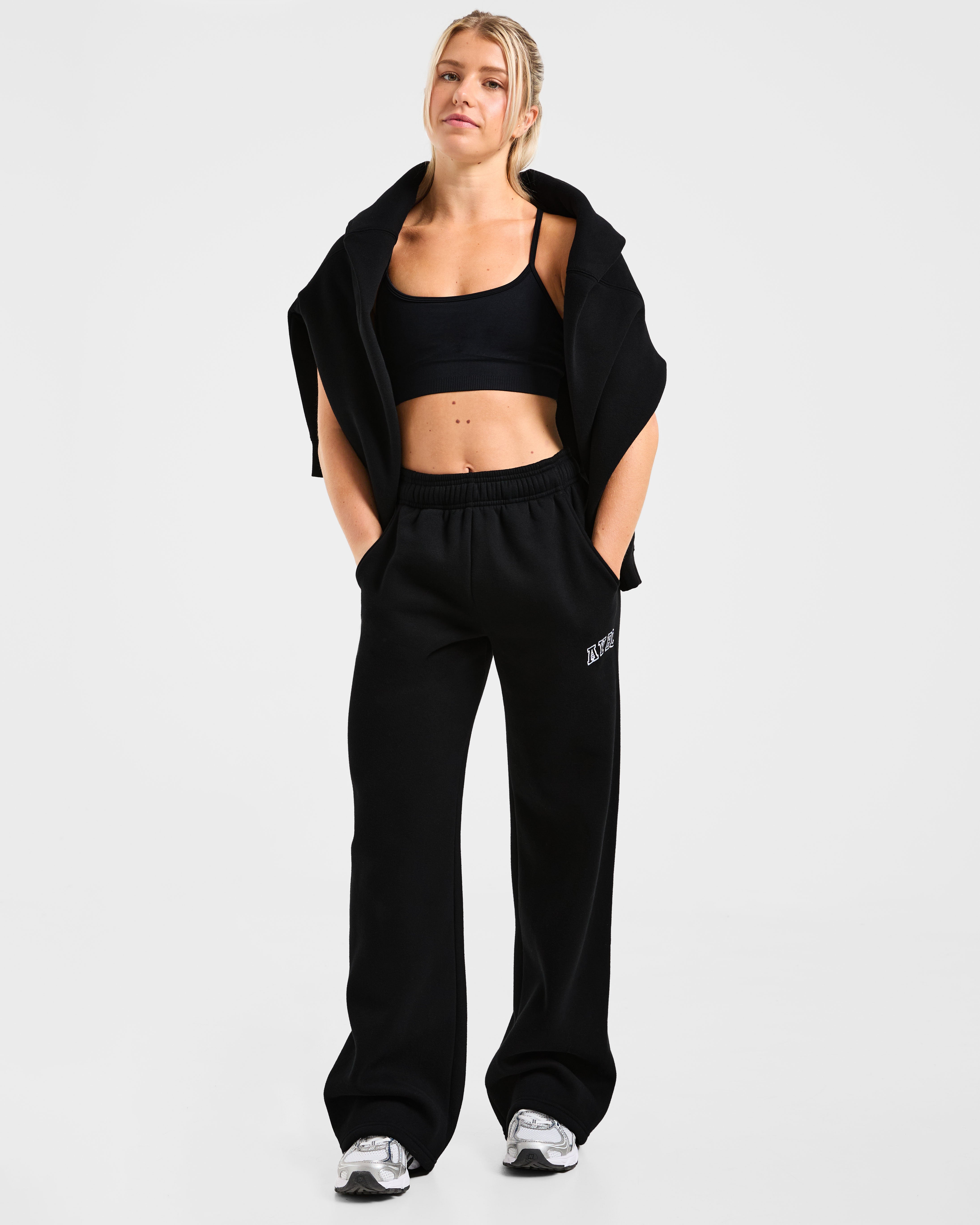 Varsity 2.0 Oversized Straight Leg Joggers - Zwart