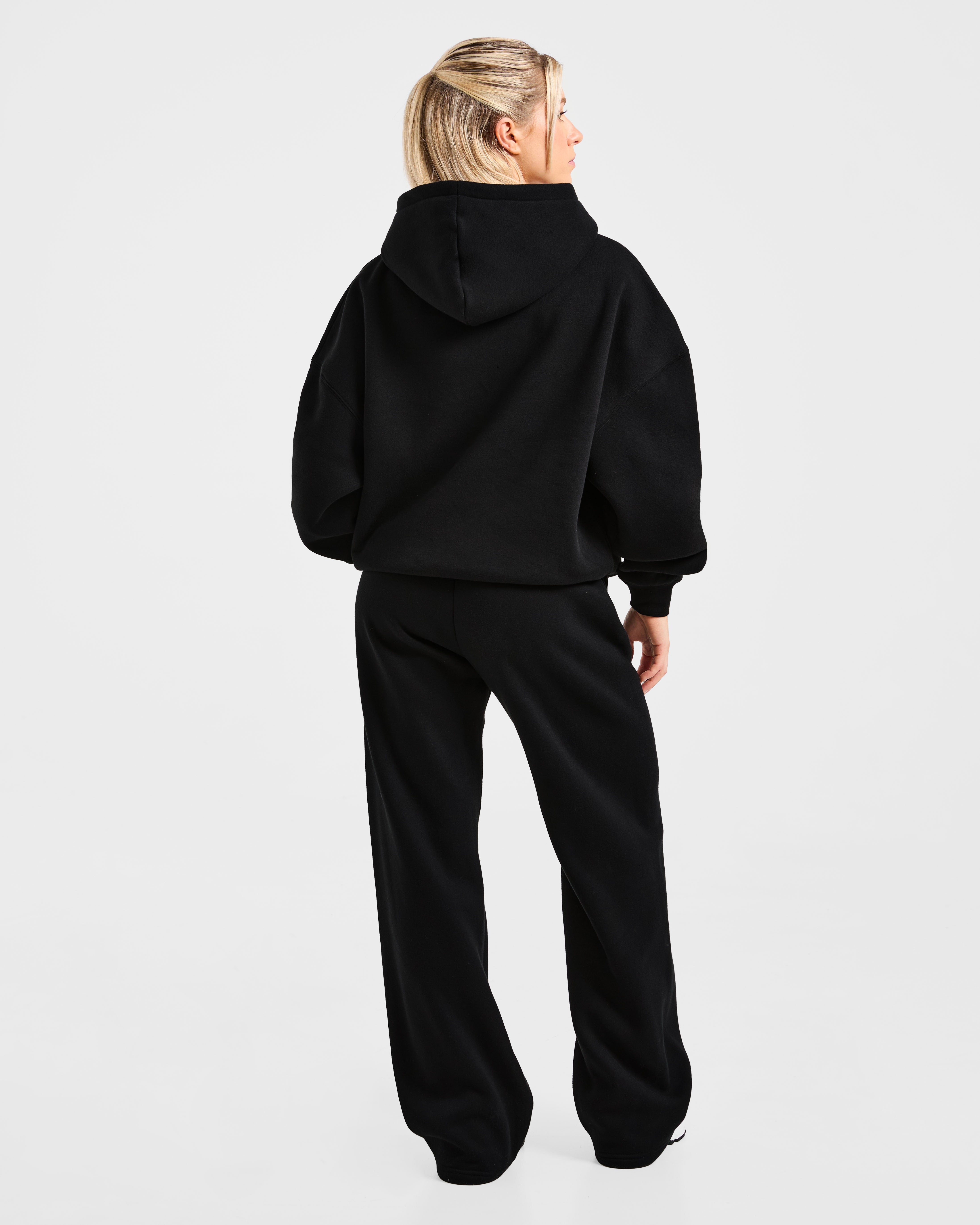 Varsity 2.0 Oversized Straight Leg Joggers - Zwart