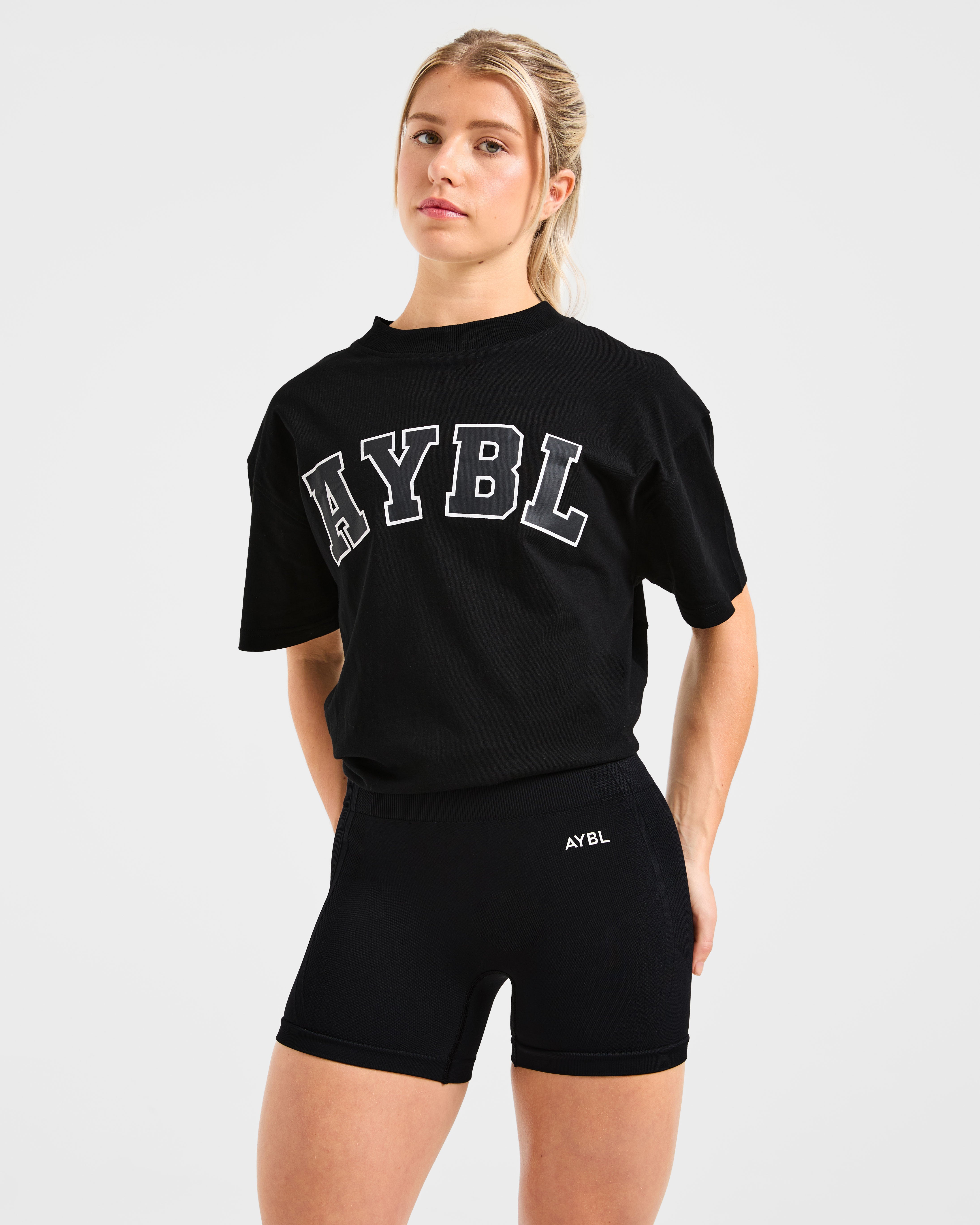 Varsity 2.0 Oversized T Shirt - Zwart