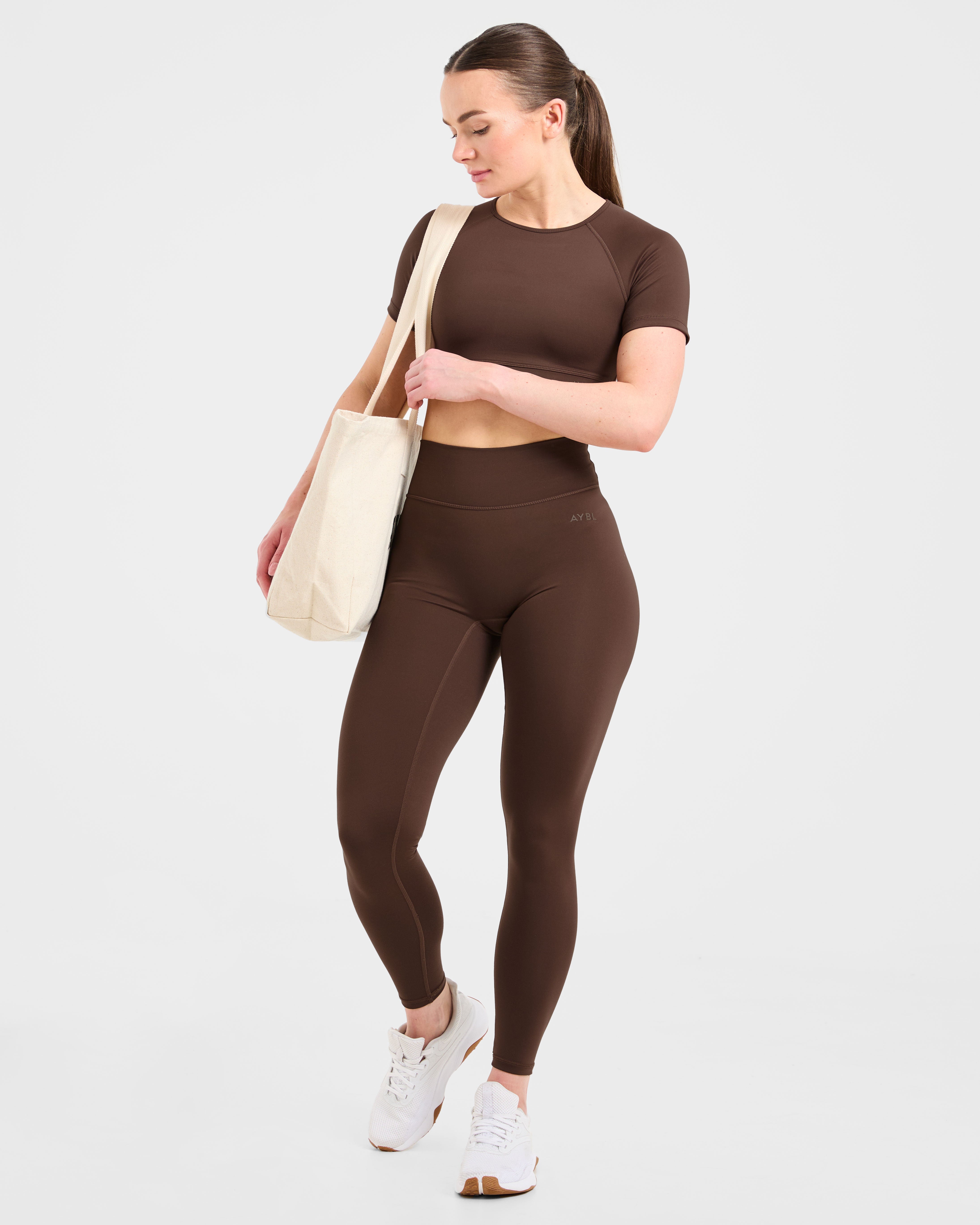 Staple Crop Top - Bruin