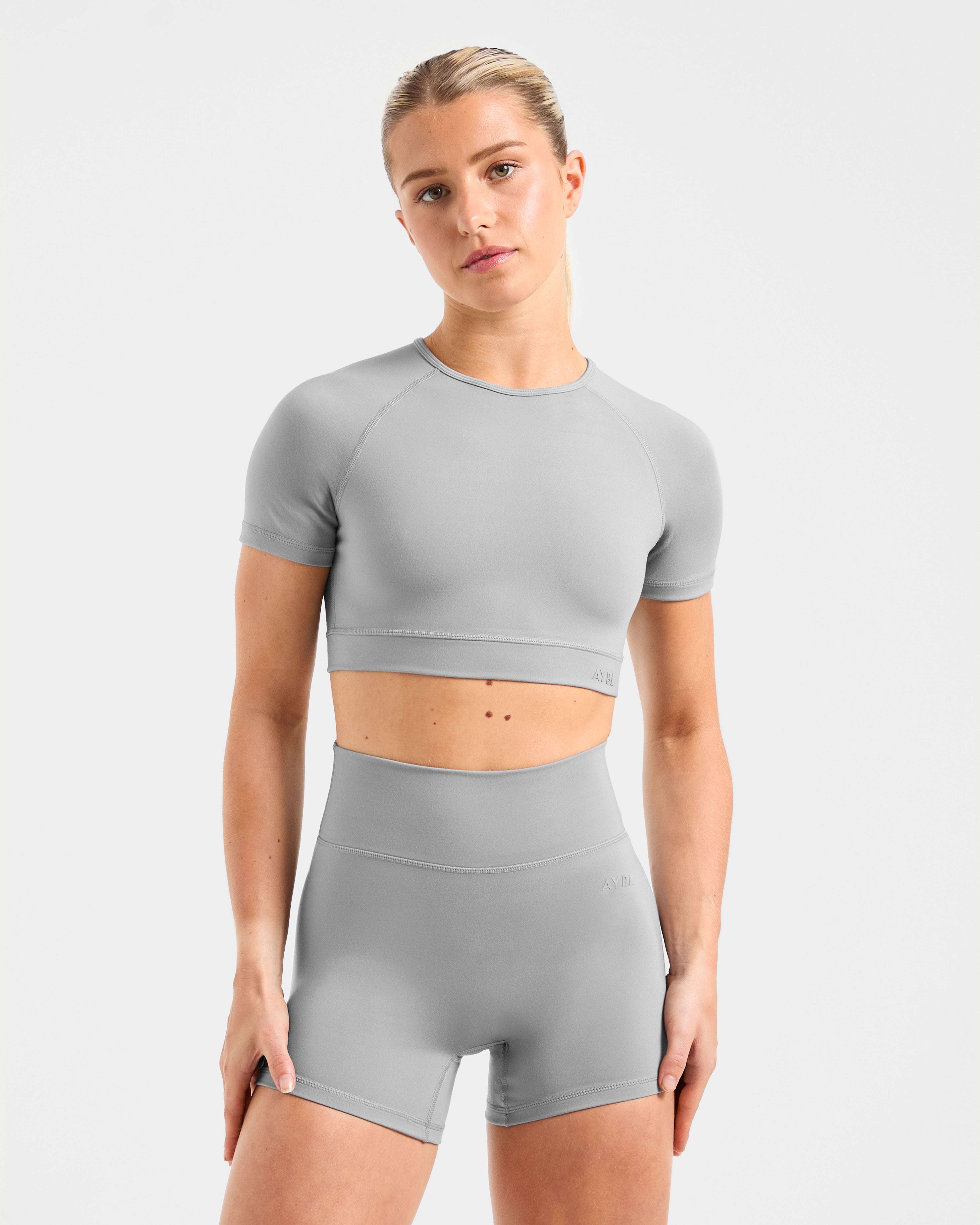 Staple Crop Top - Grijs