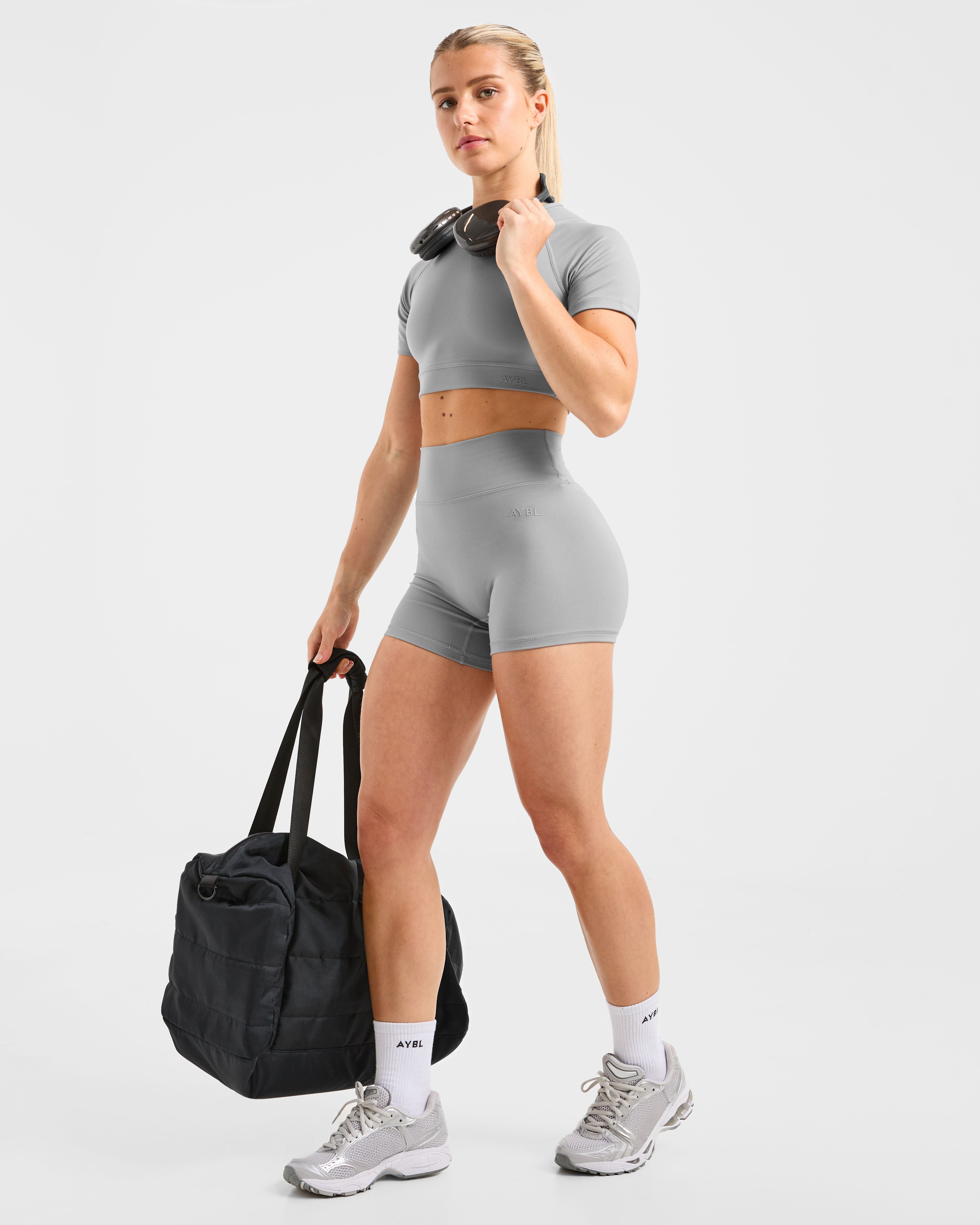 Staple Crop Top - Grijs