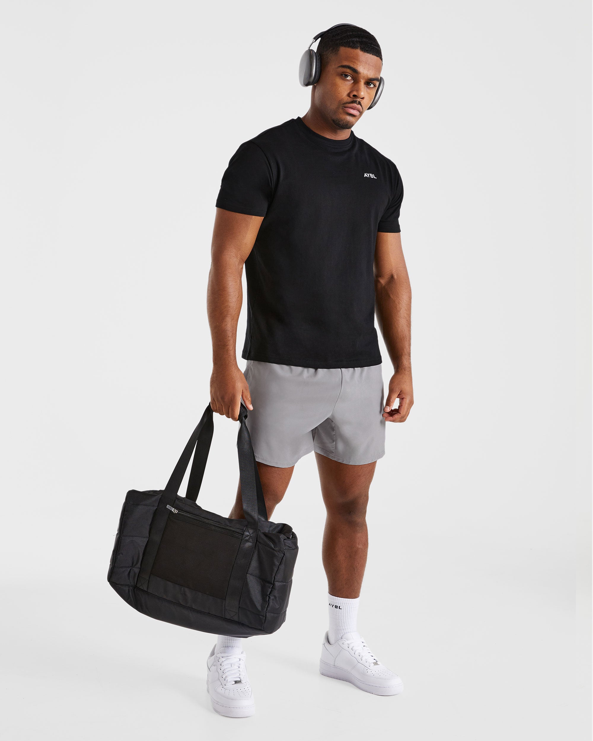 Core 5" Shorts - Grijs