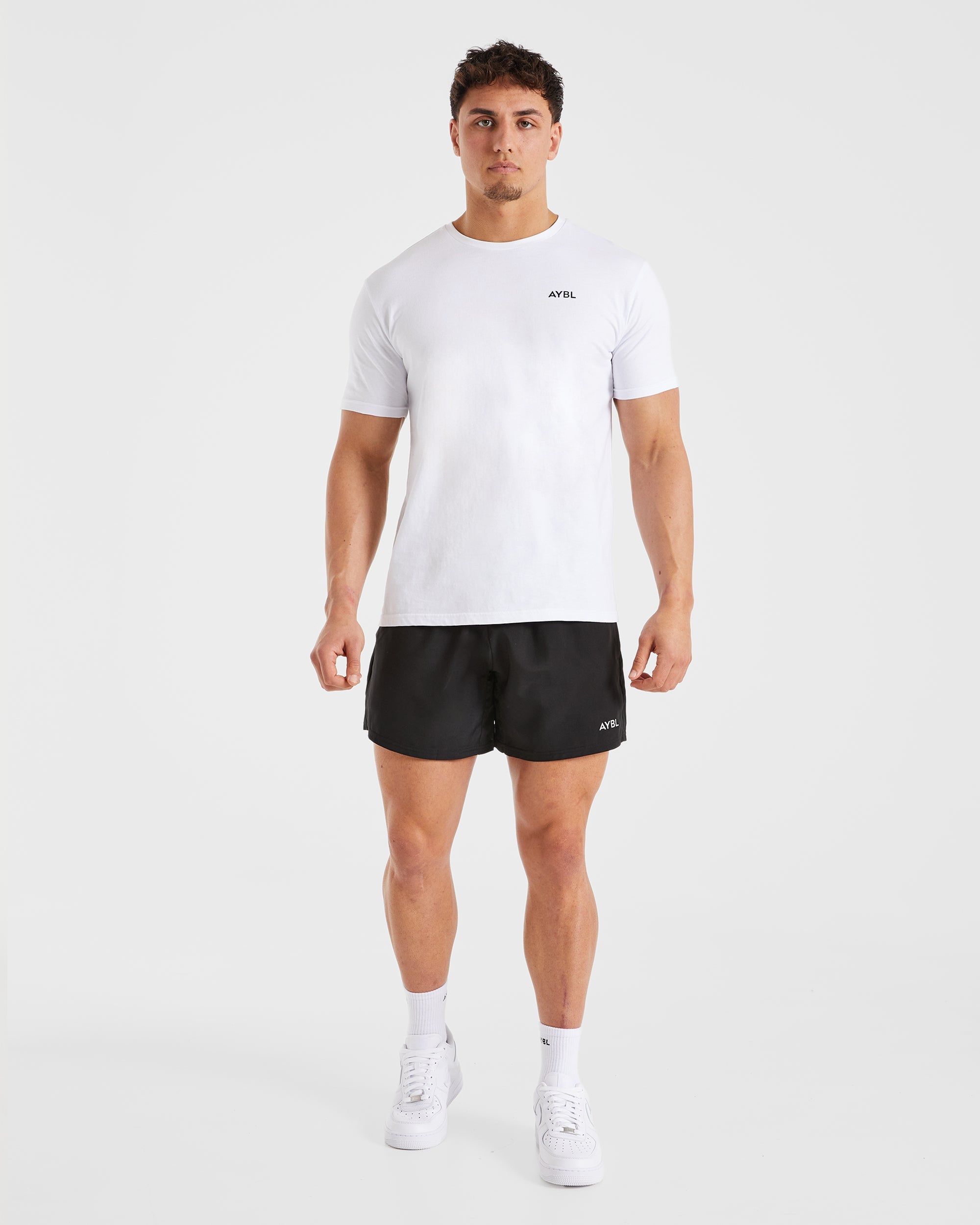 Essential T Shirt - Wit