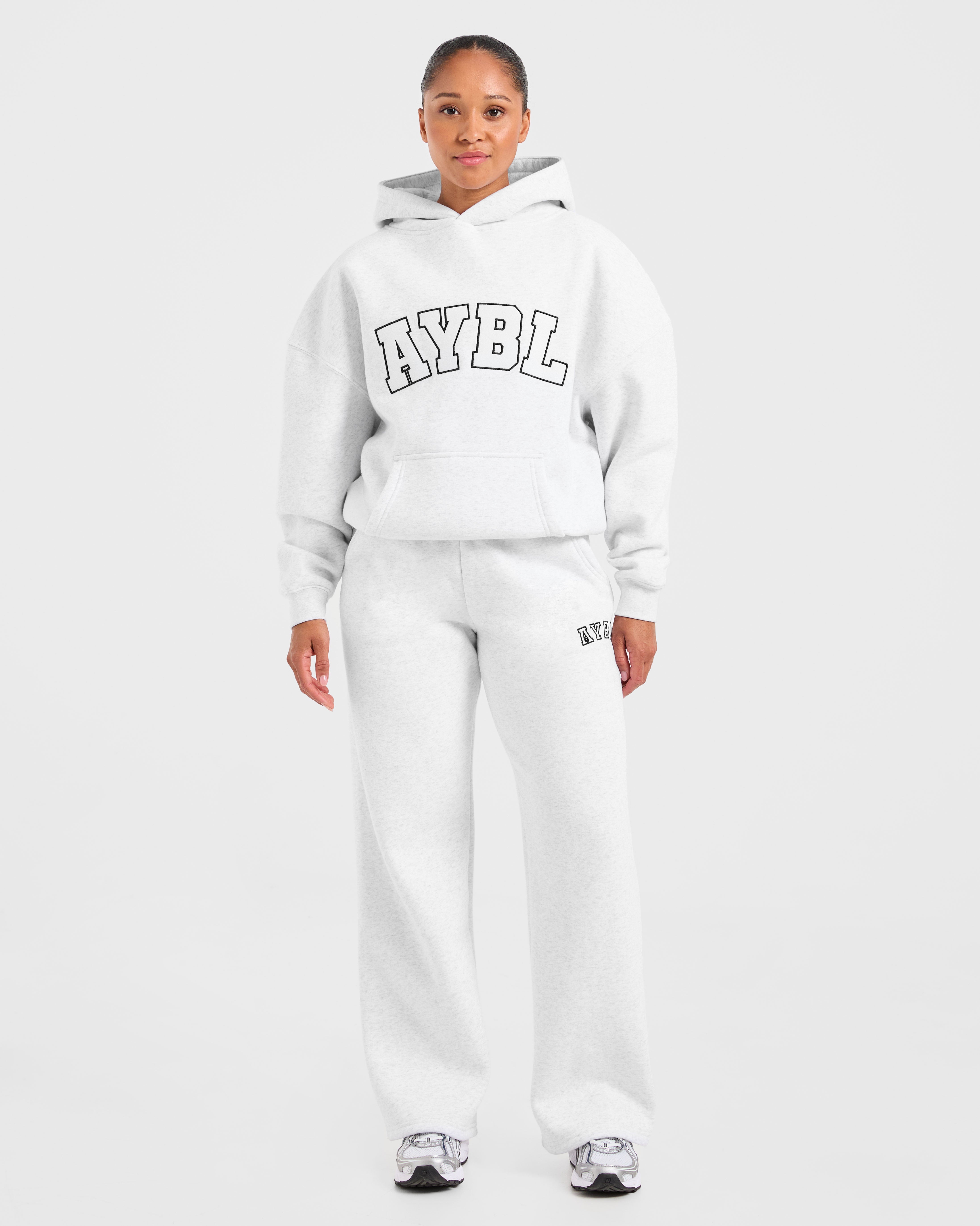 Varsity 2.0 Oversized Straight Leg Joggers - Heather Grijs