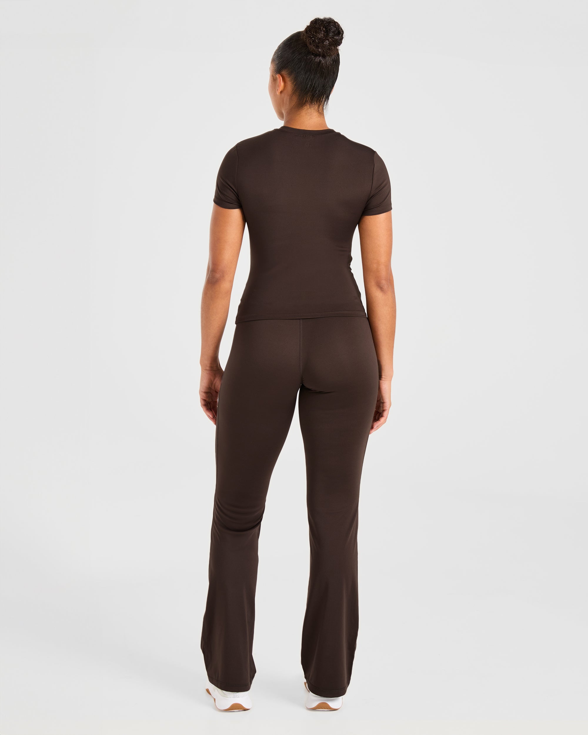 Sculpt T Shirt - Deep Cocoa Bruin