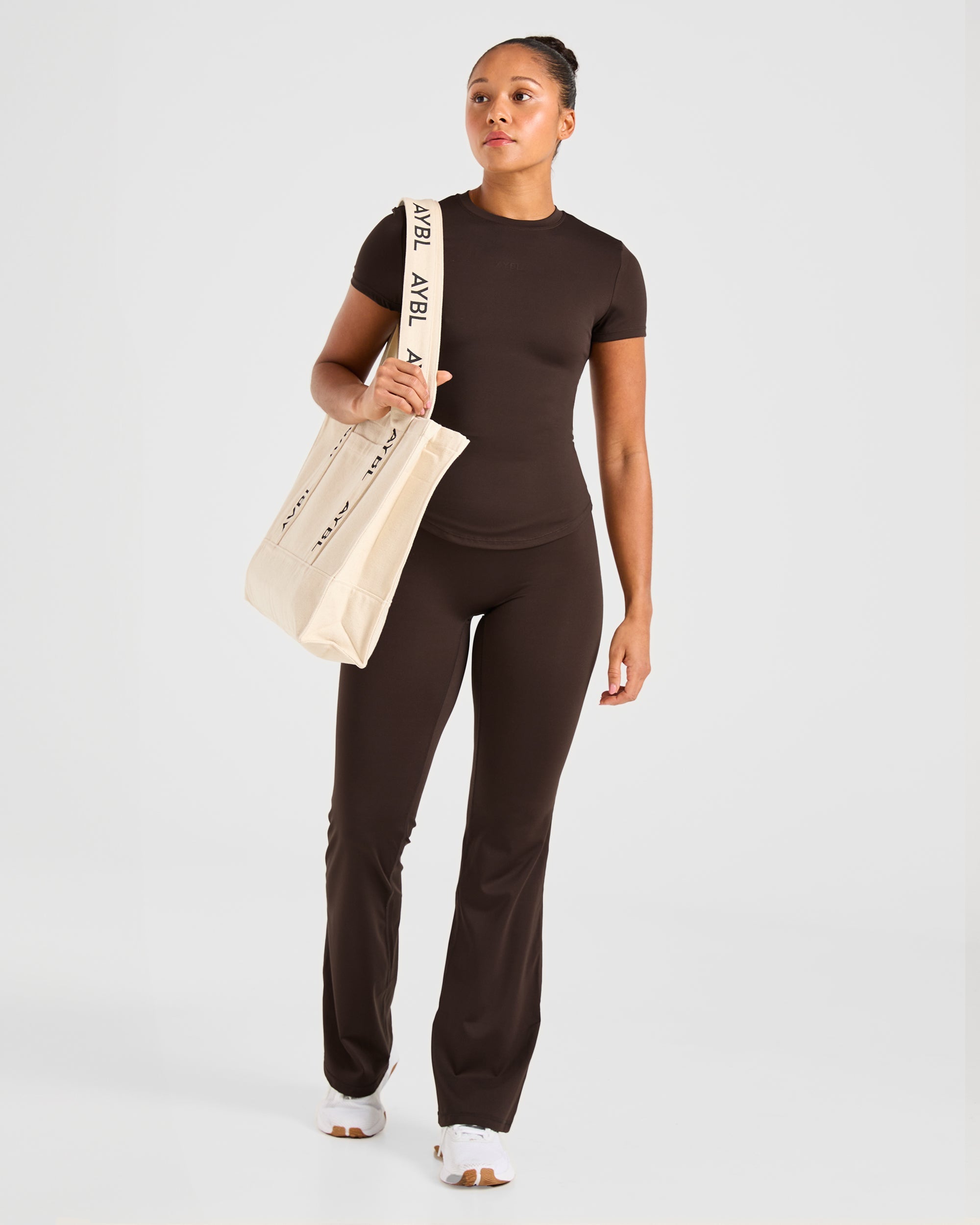 Sculpt T Shirt - Deep Cocoa Bruin