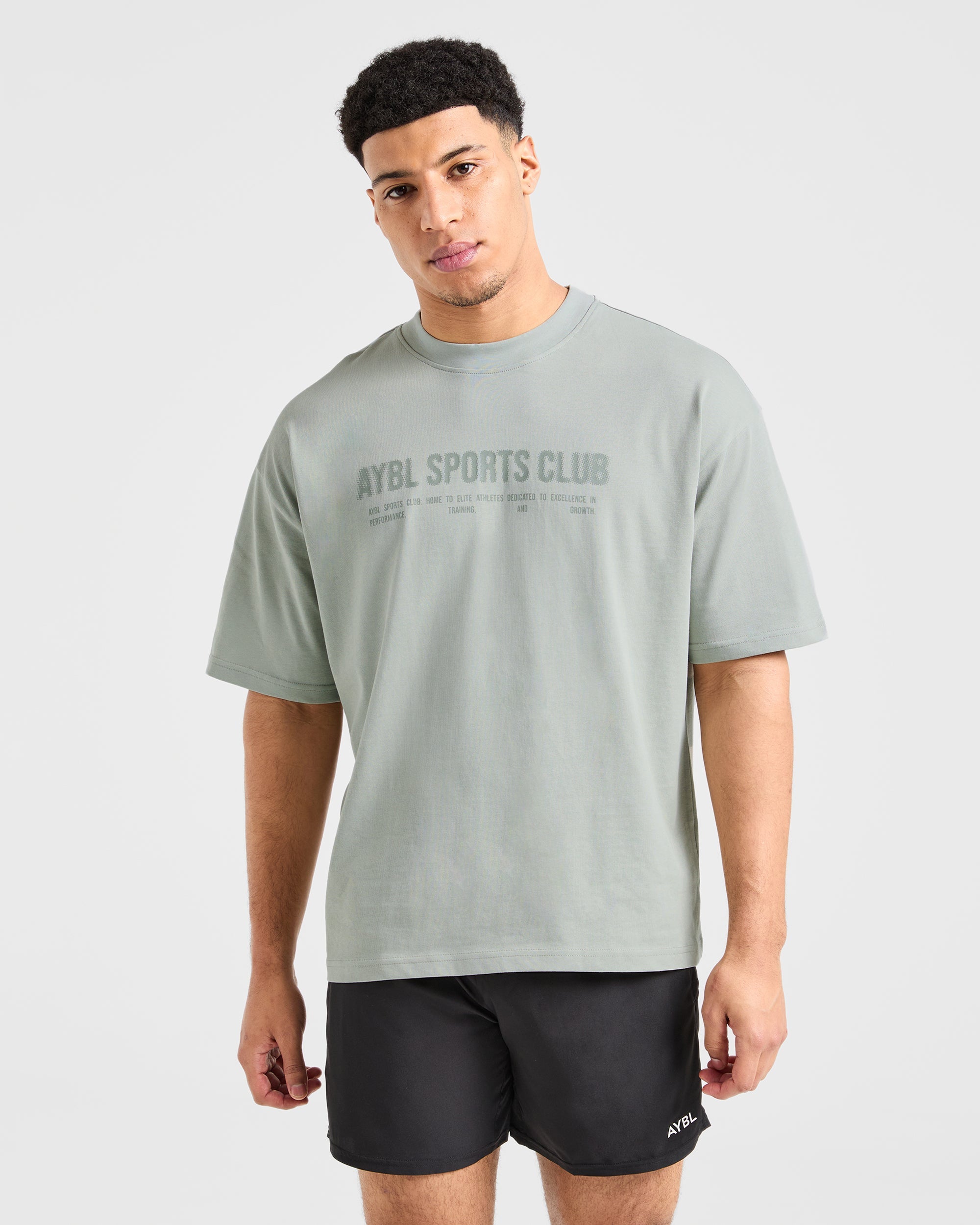 Sports Club Dot Oversized T Shirt - Groen Mist