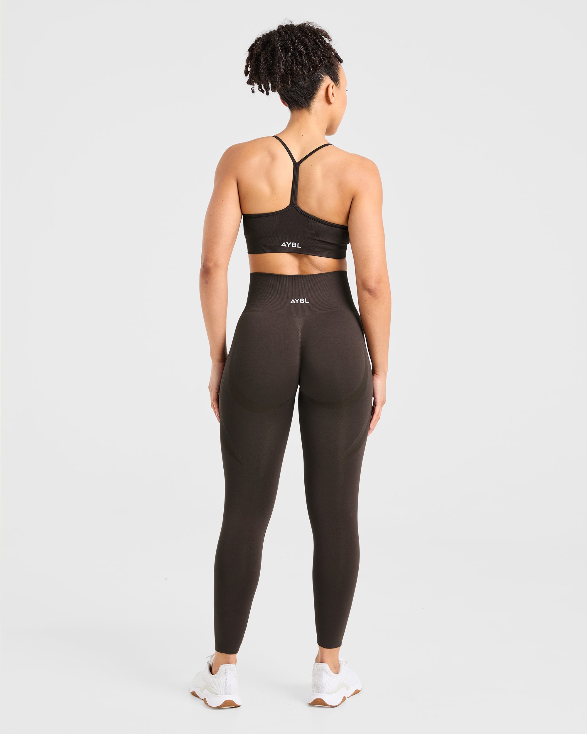 Empower Seamless Sports Bra - Cocoa Bruin