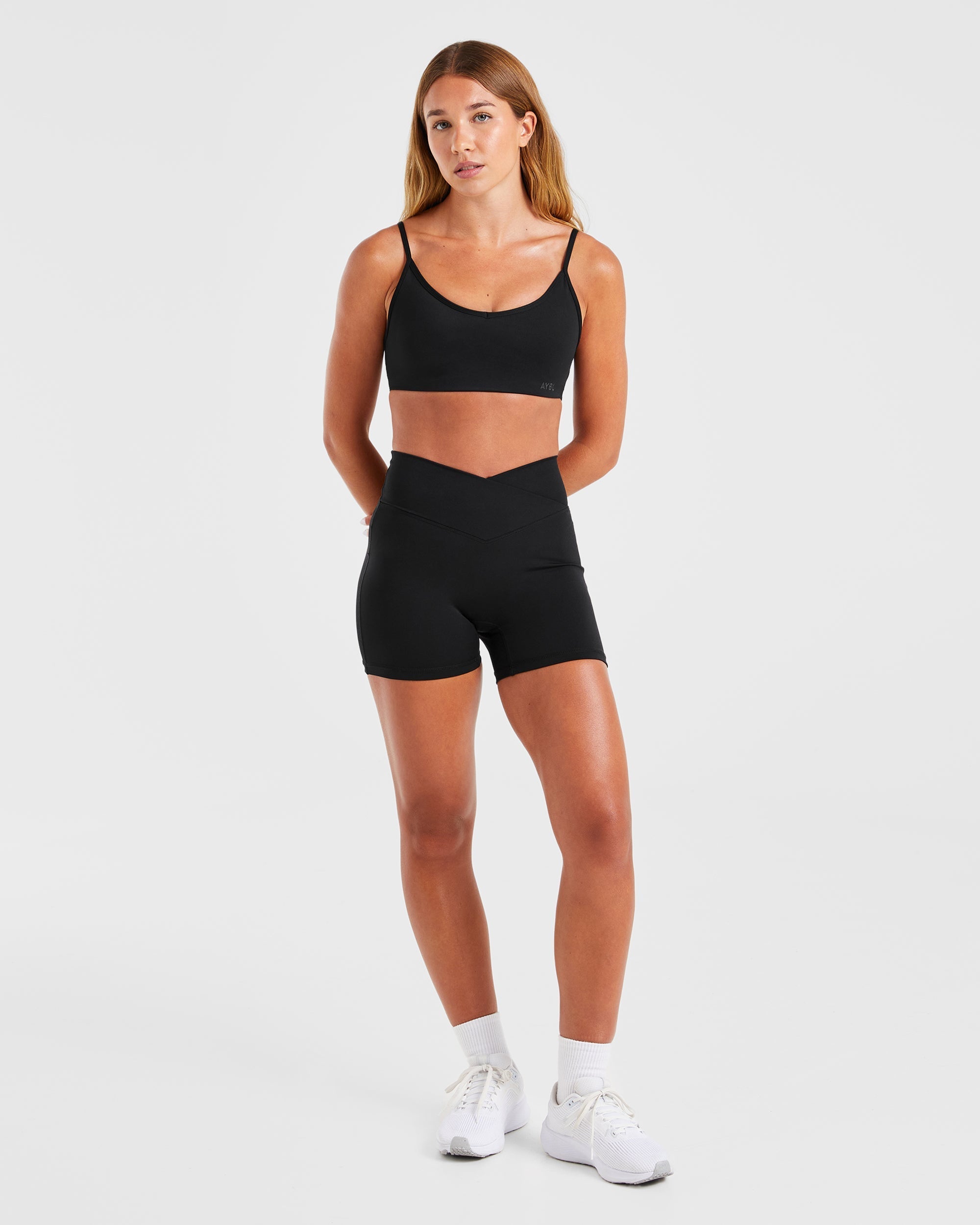 Sculpt Wrap Sports Bra - Zwart