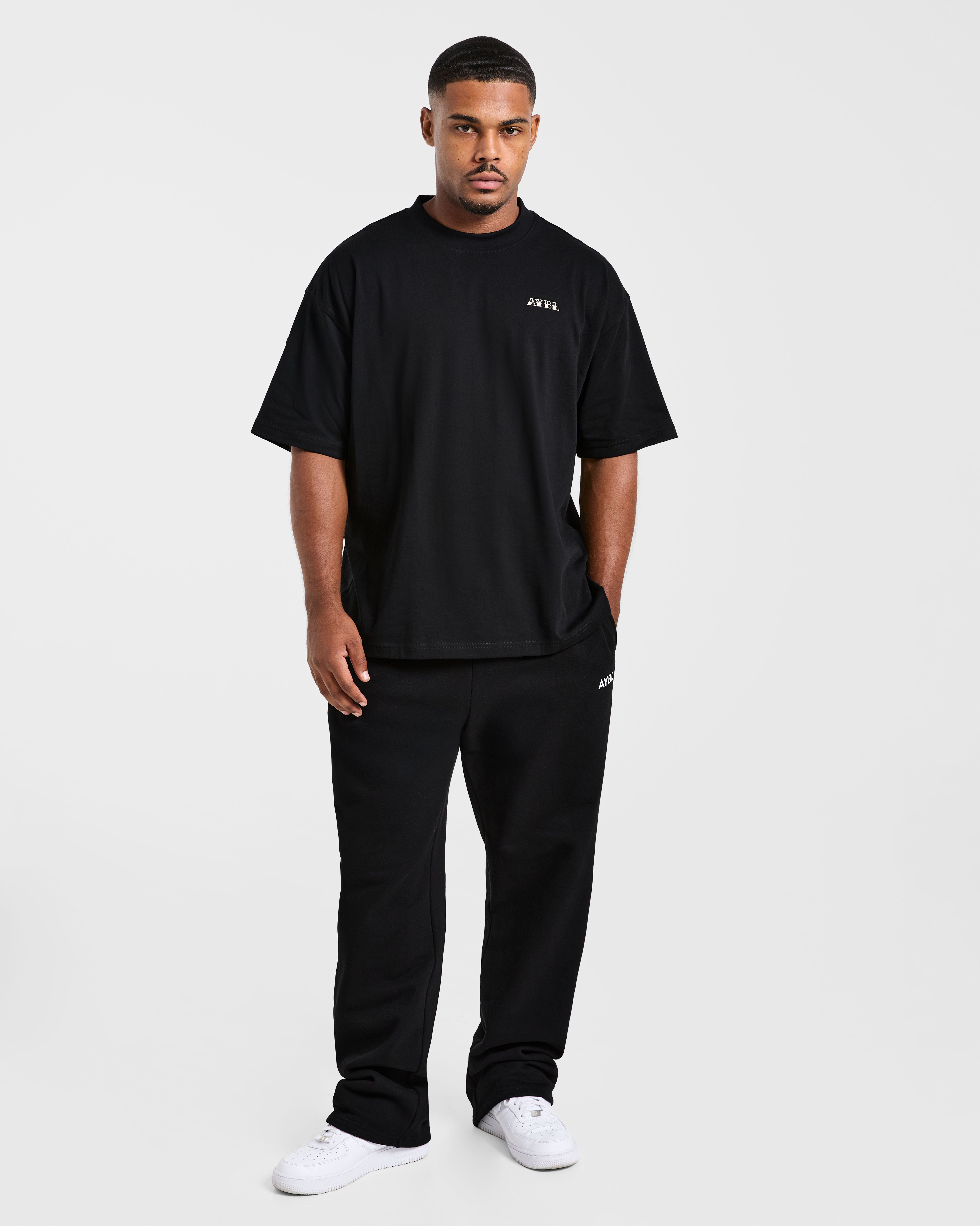 AYBL Strength Club Oversized T Shirt - Zwart