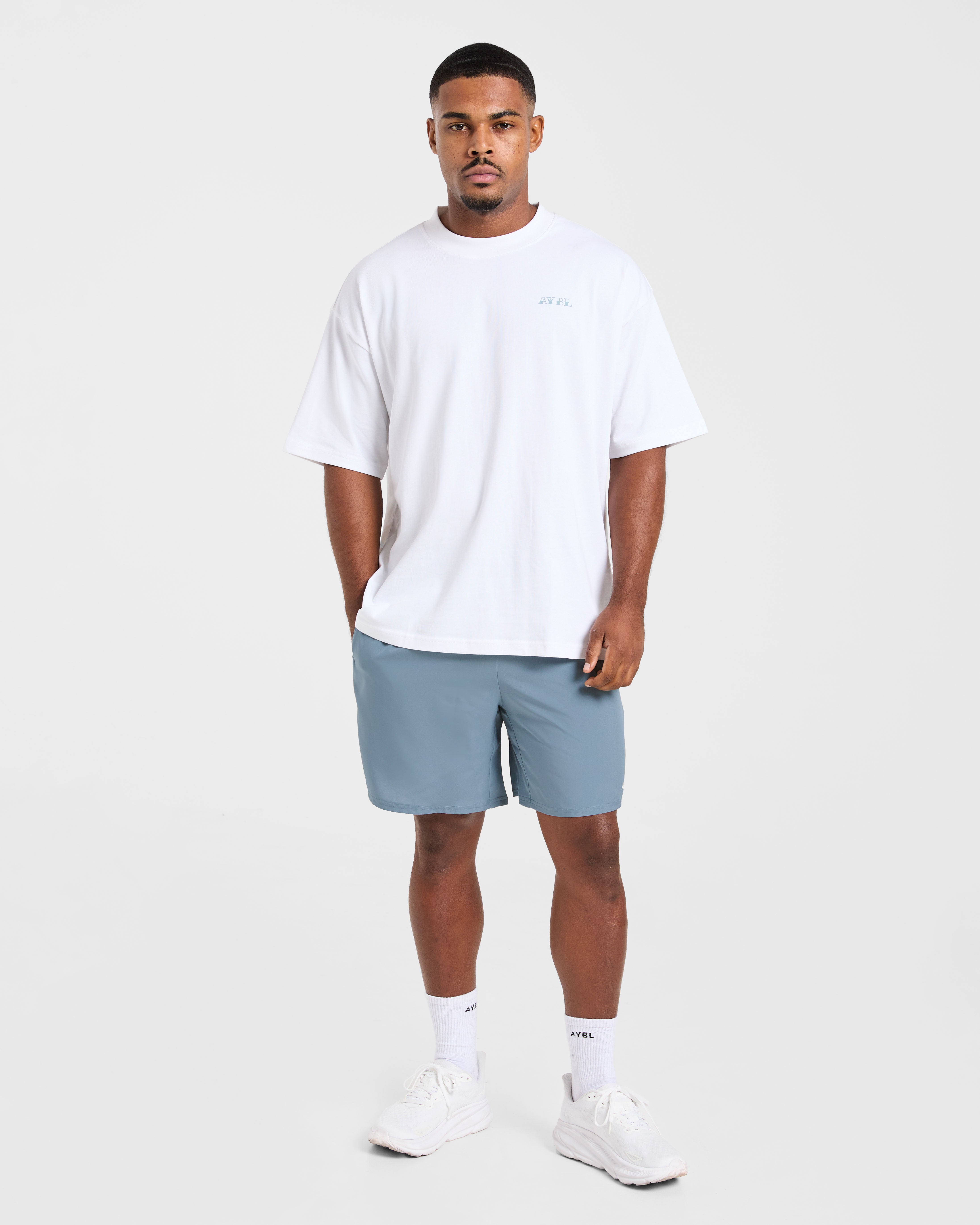 AYBL Strength Club Oversized T Shirt - Wit/Blauw