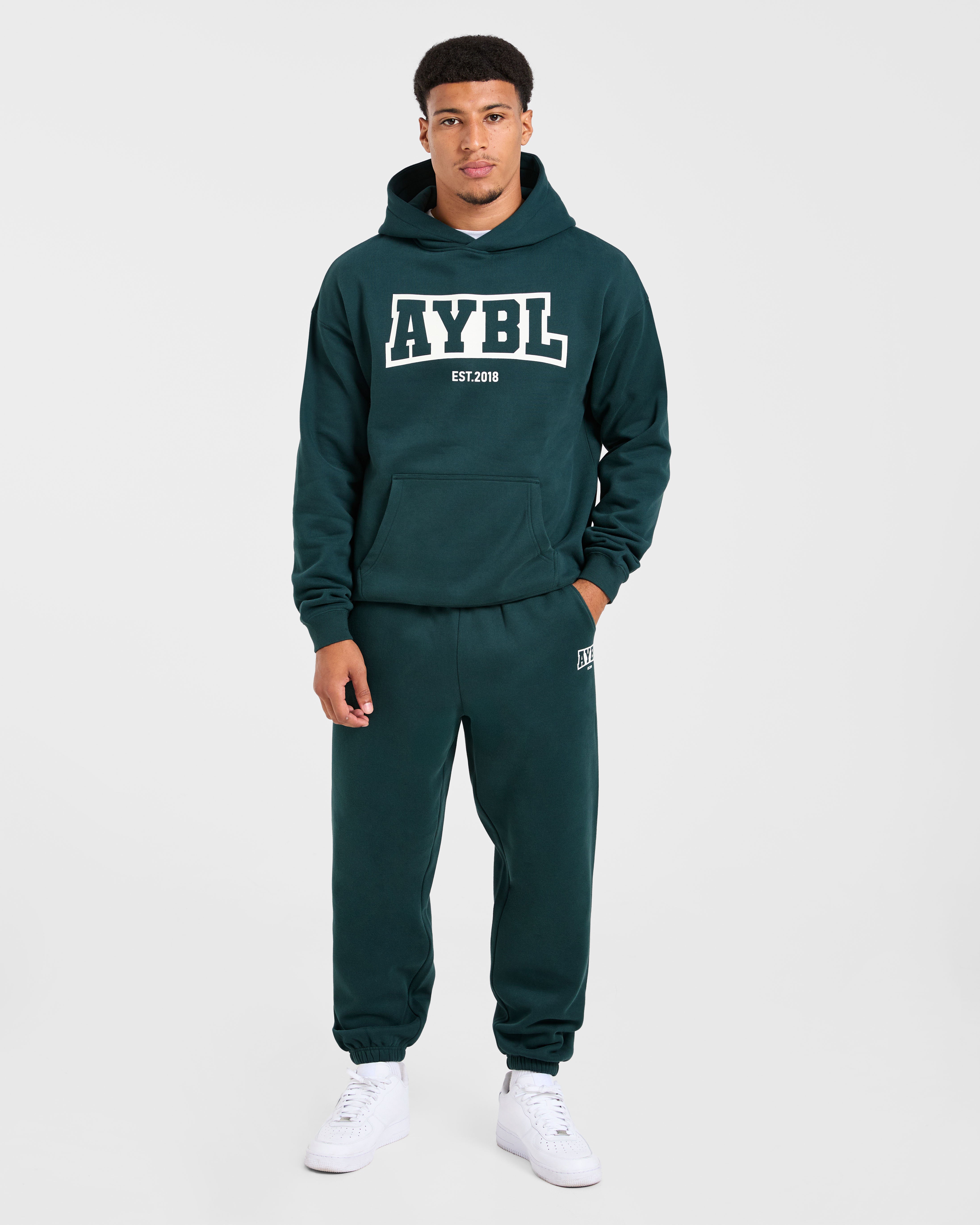 Academy Oversized Joggers - Pine Groen