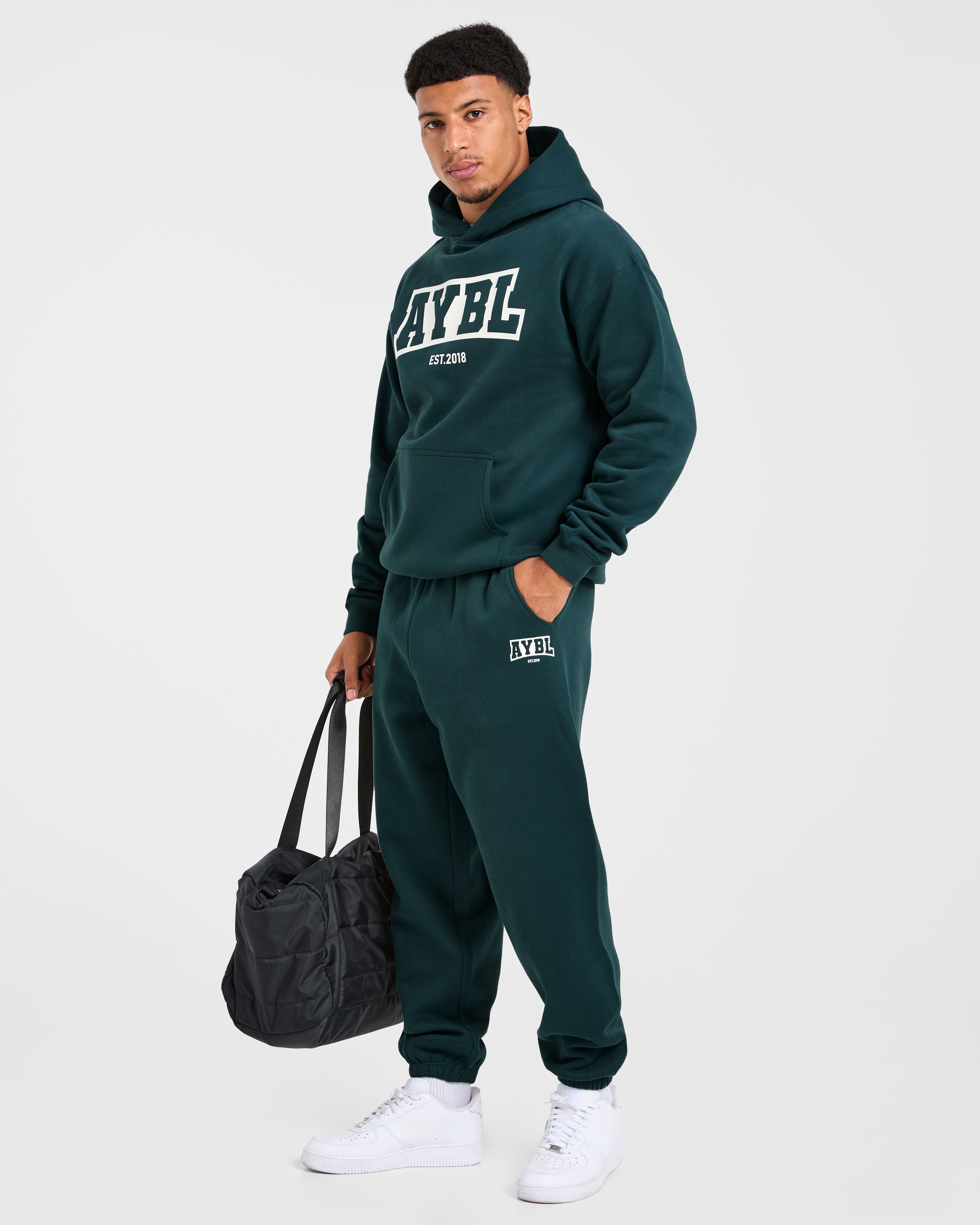 Academy Oversized Joggers - Pine Groen