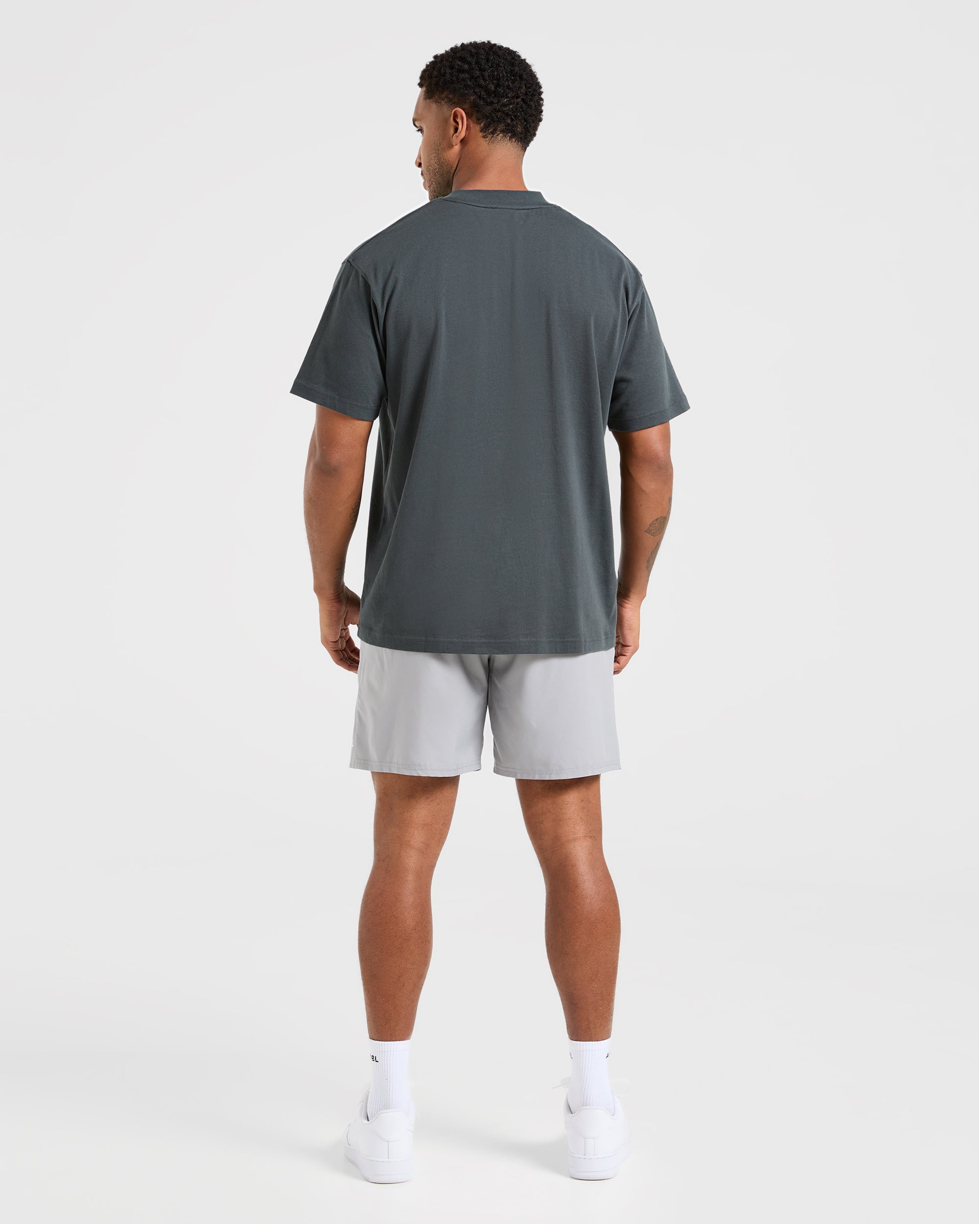 Core 7" Shorts - Grijs