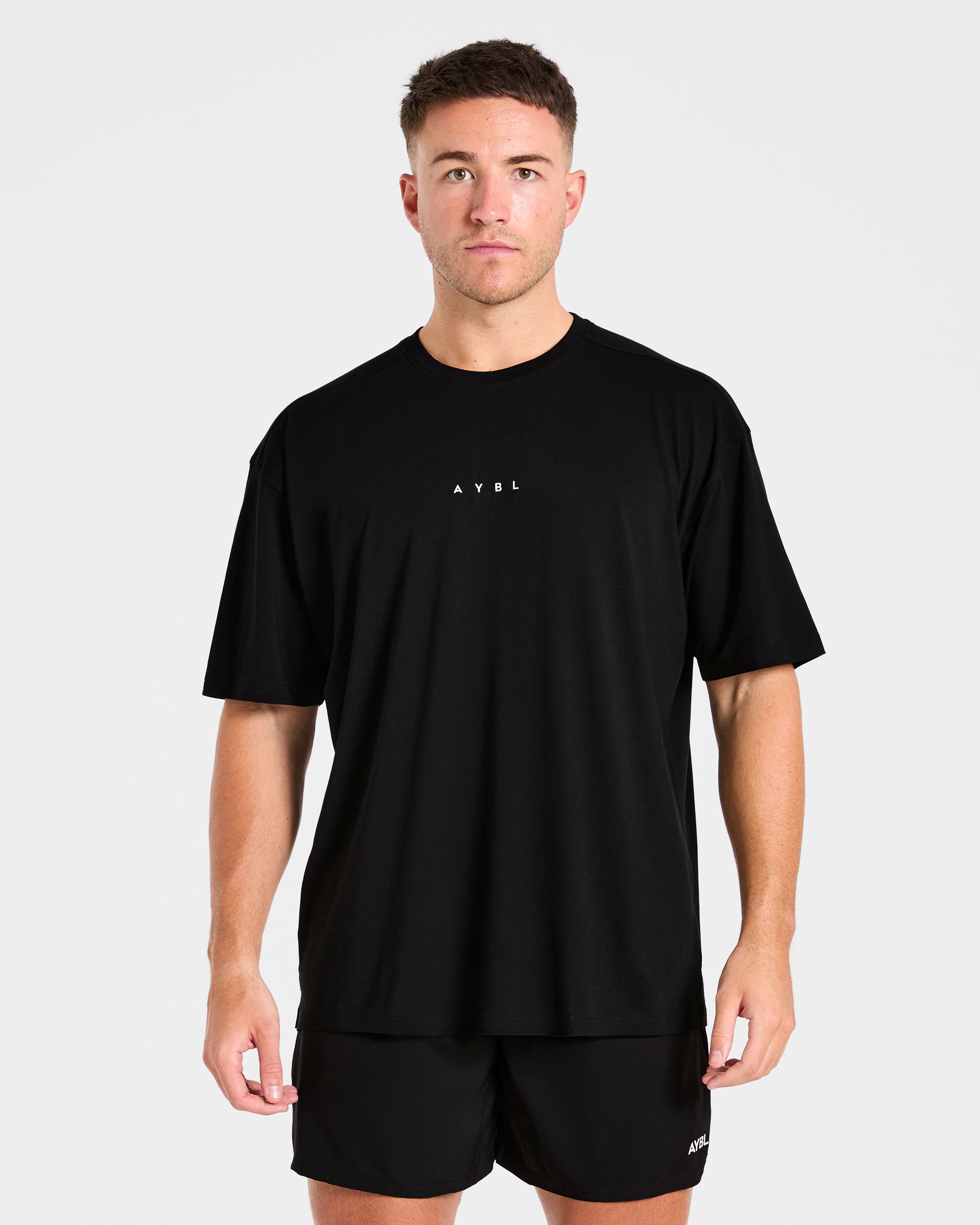 Force Oversized T Shirt - Zwart