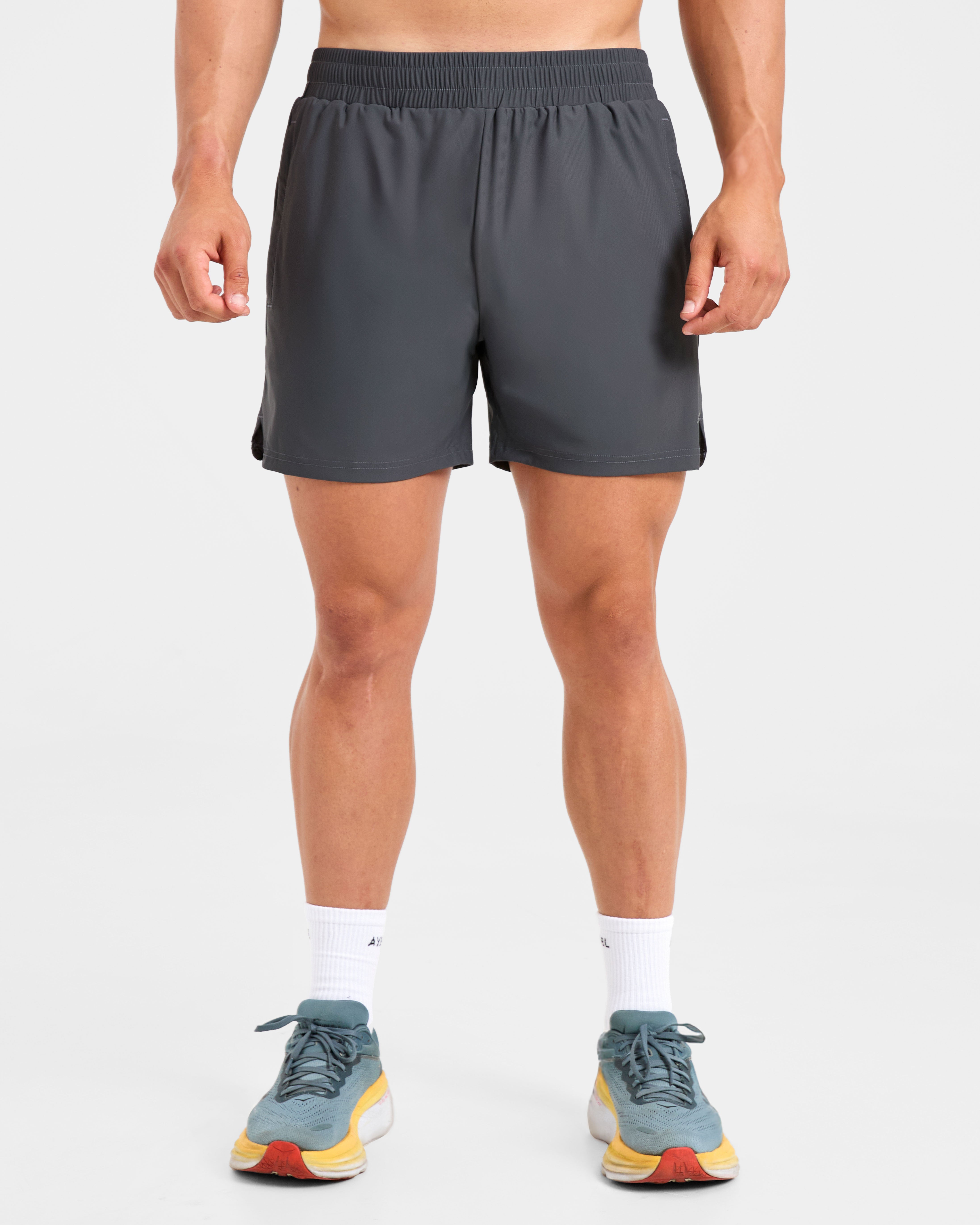 Run 5" Shorts - Hurricane Grijs