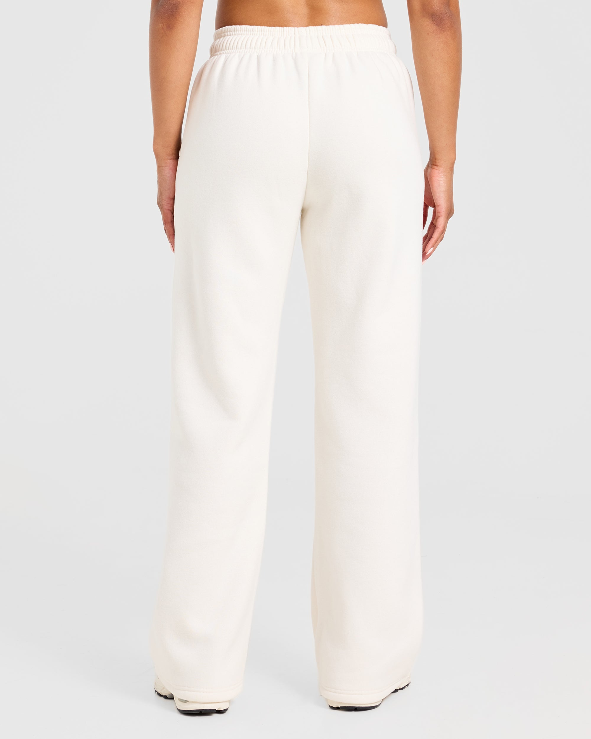 AYBL Sports 18 Oversized Straight Leg Joggers - Off Wit