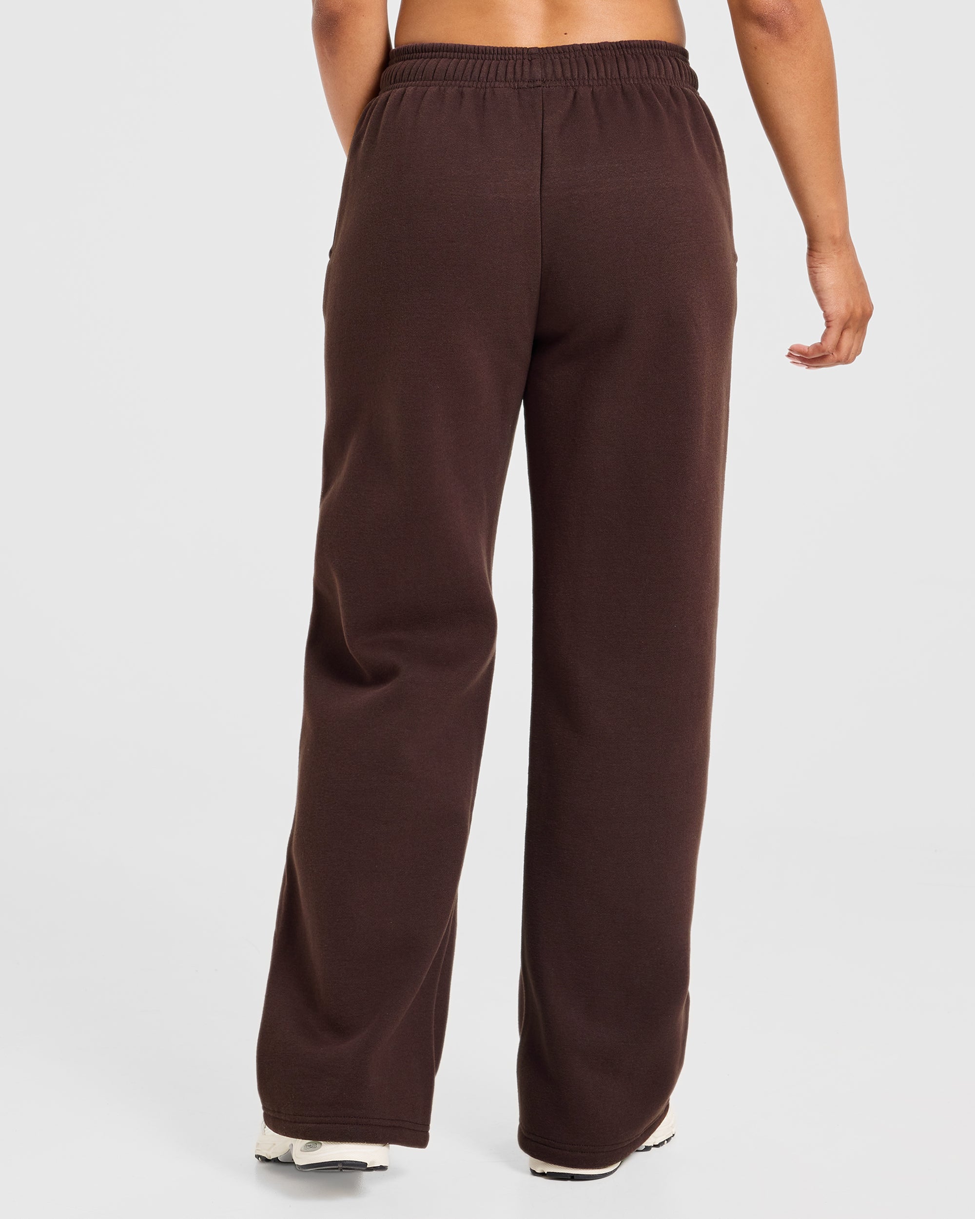 AYBL Sports 18 Oversized Straight Leg Joggers - Cocoa Bruin