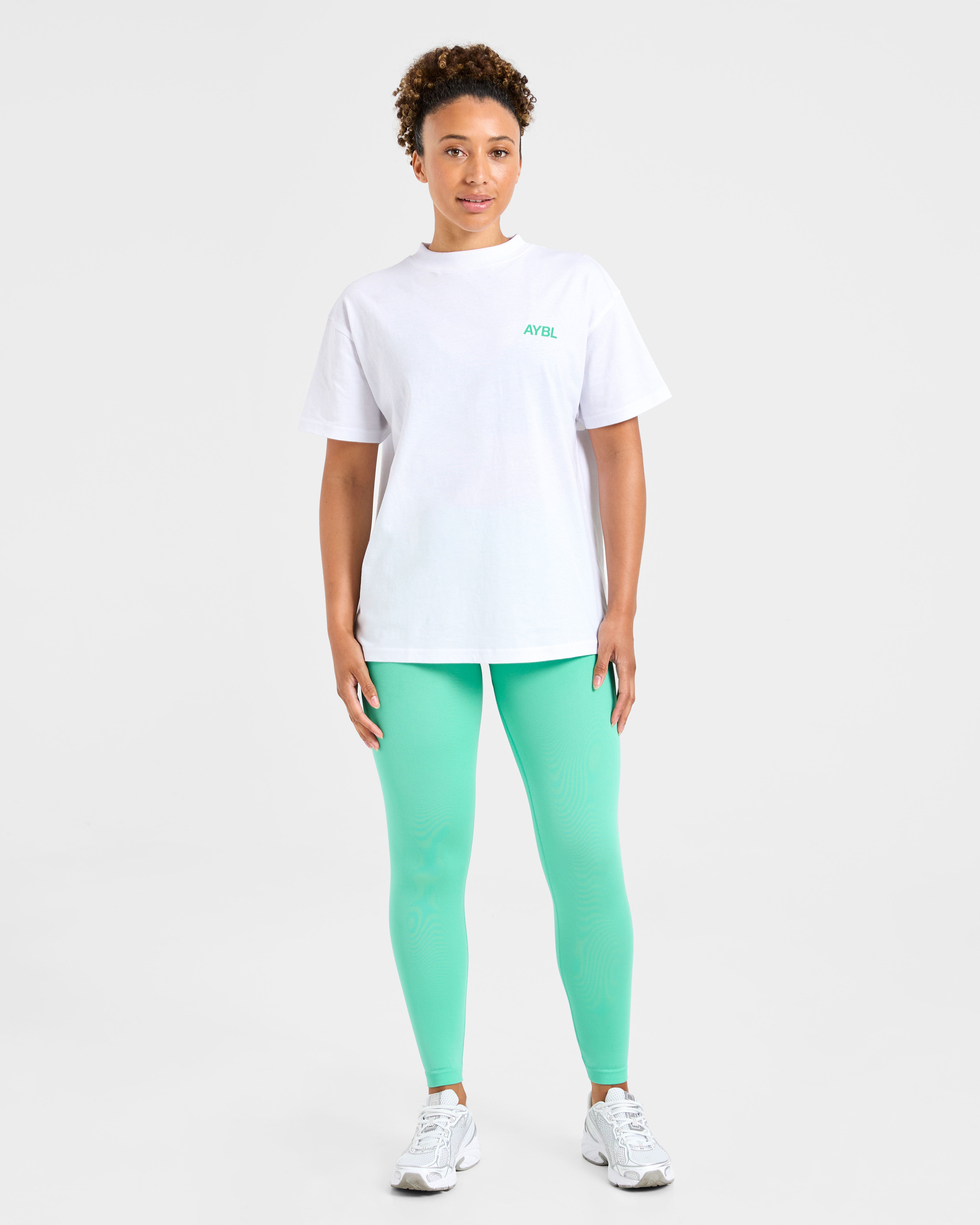 AYBL Sports Club Oversized T Shirt - Wit/Racing Groen