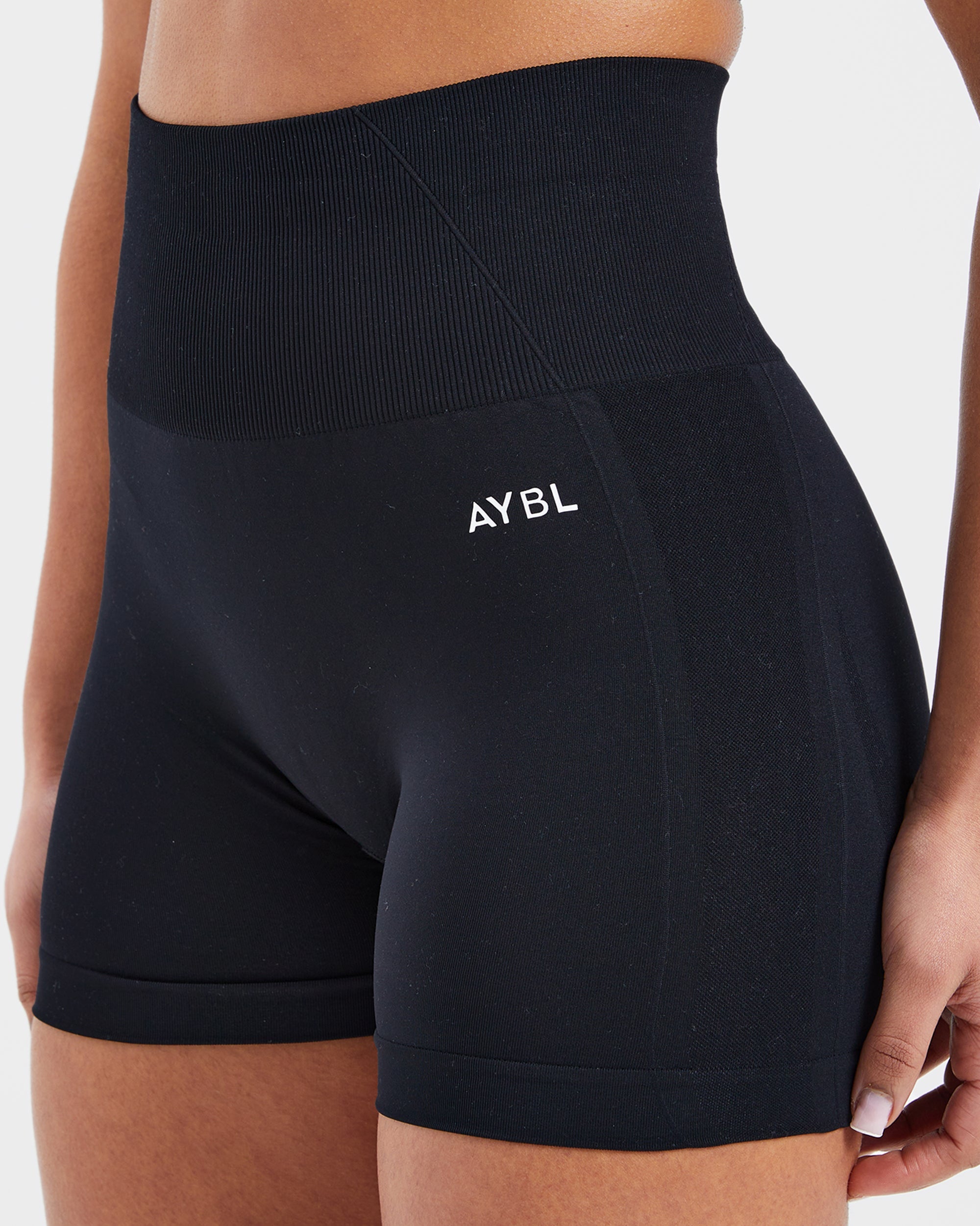 Empower Seamless Shorts - Zwart