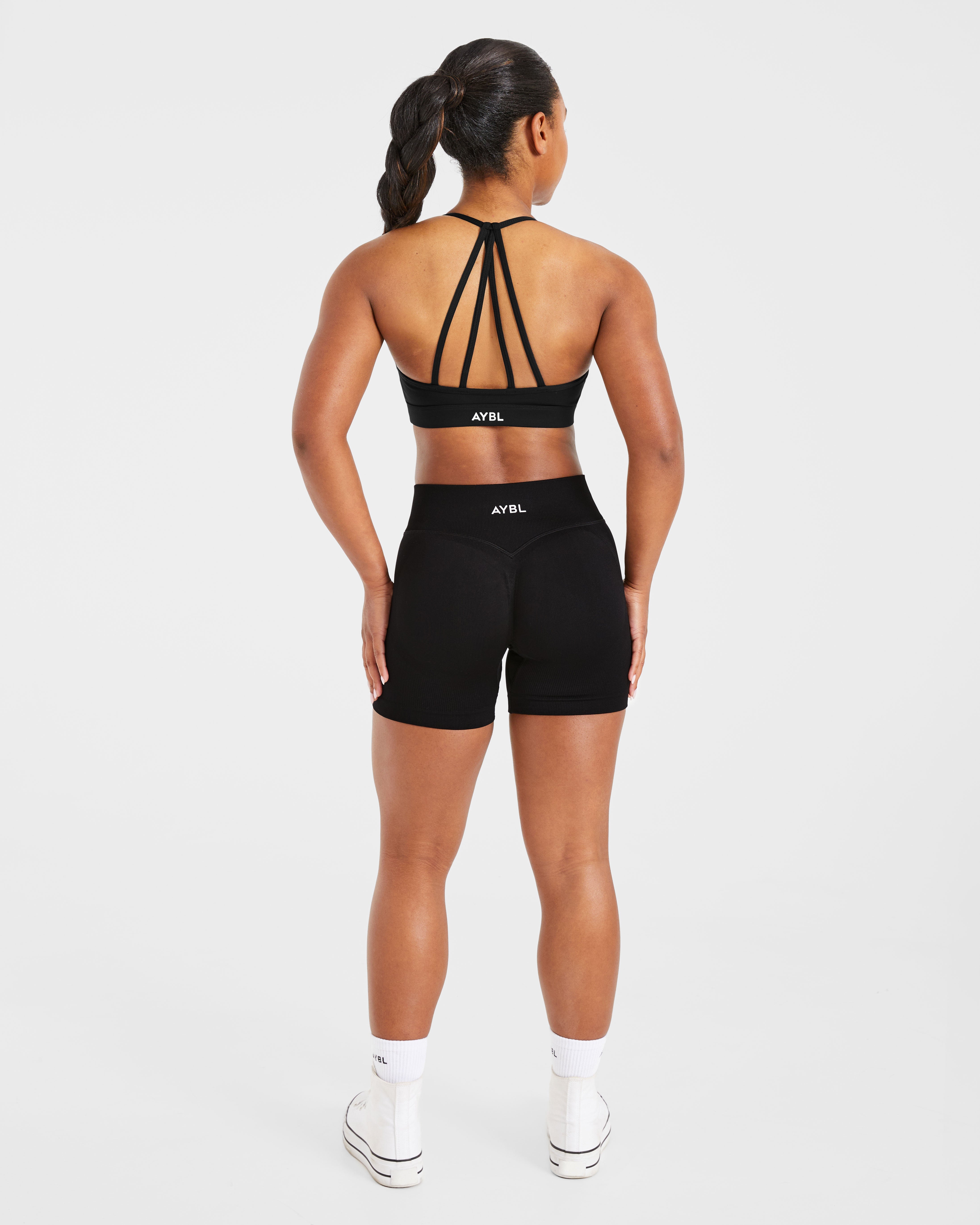 Essential V Neck Strappy Sports Bra - Zwart