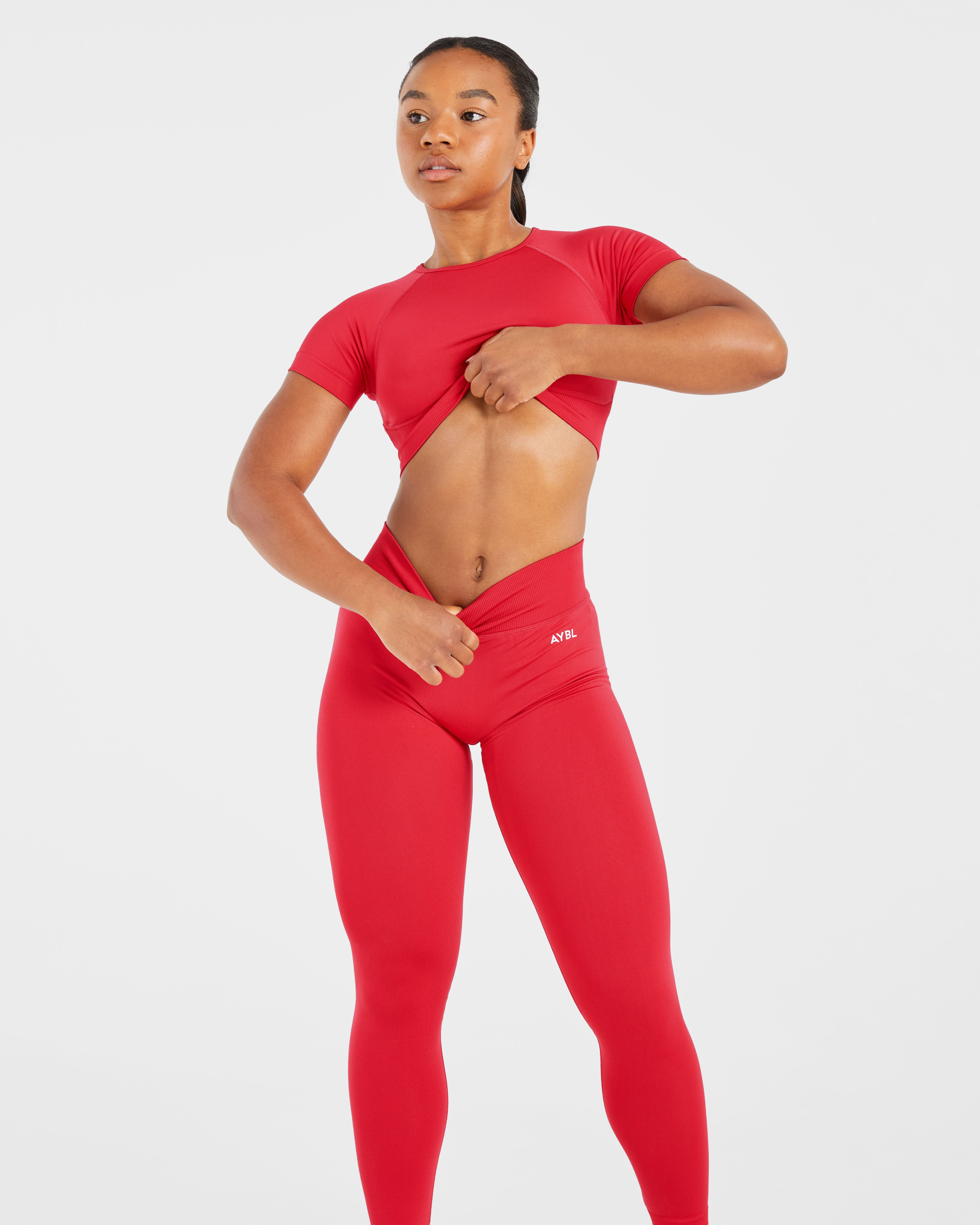 Adapt Seamless Crop Top - Salsa Rood