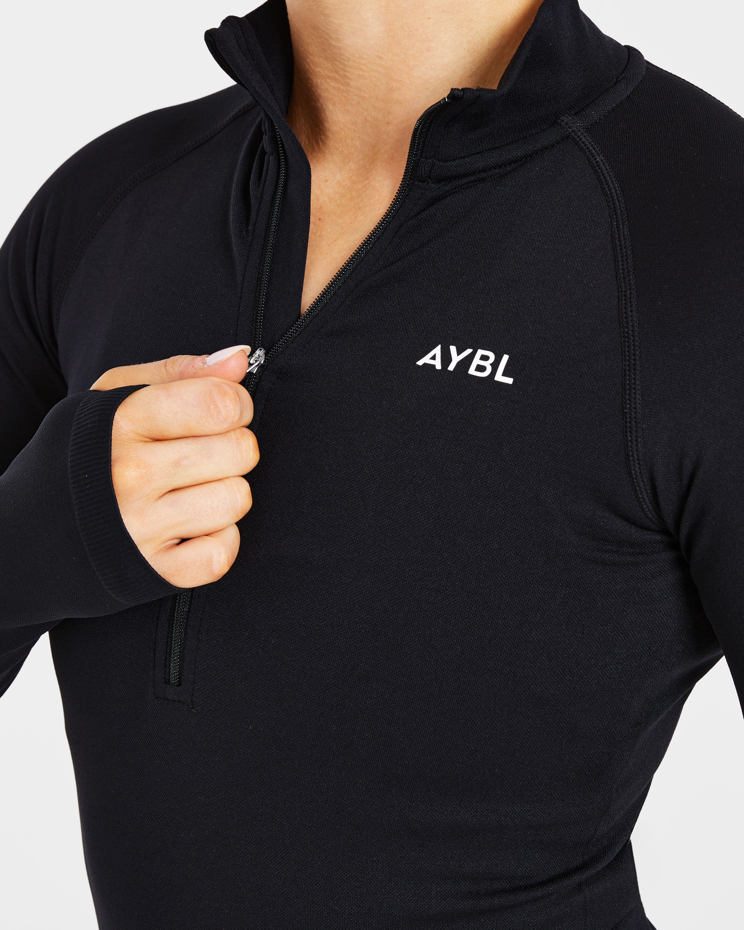 Essential Seamless 1/2 Zip Pullover - Zwart