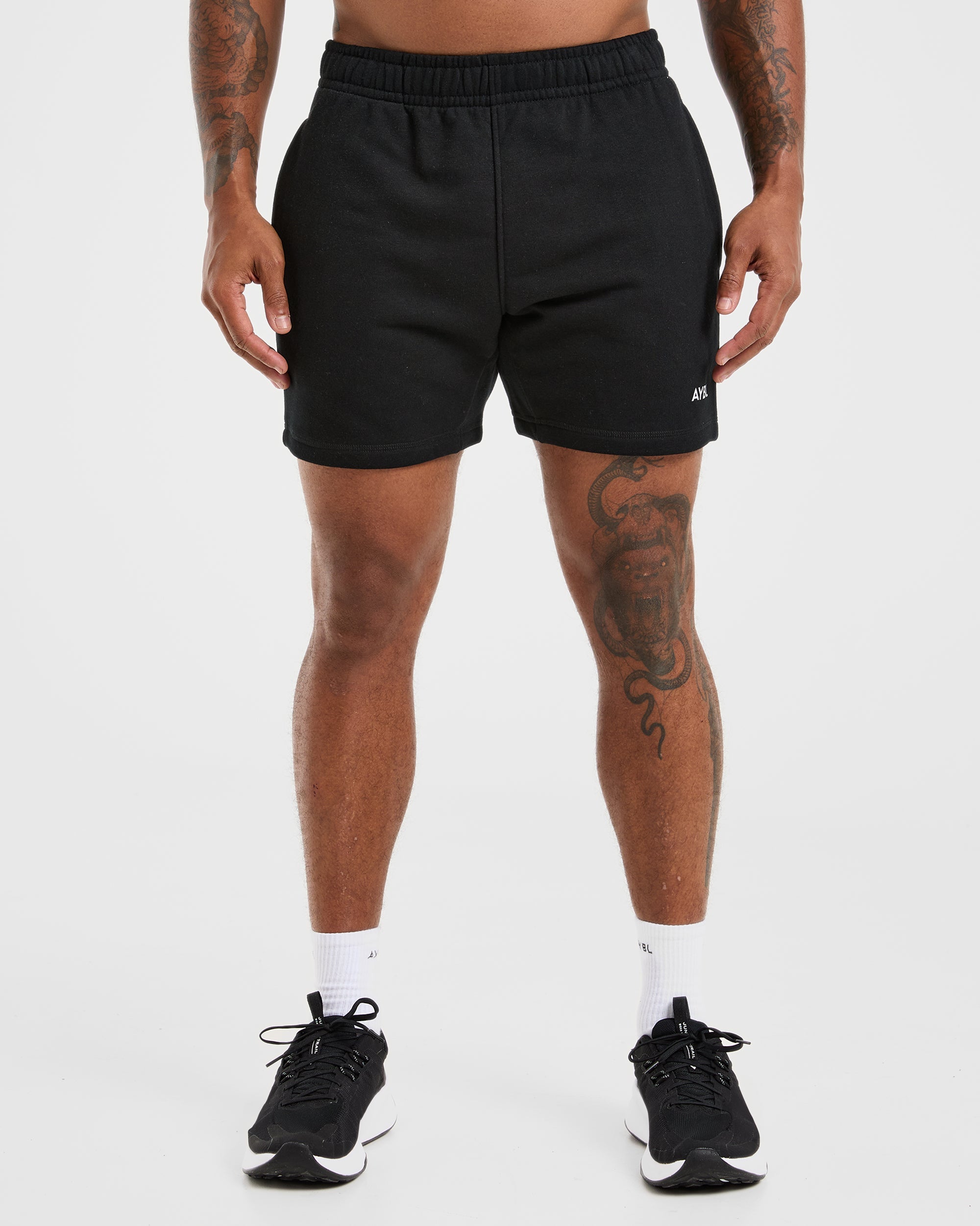 Essential Lightweight 5" Shorts - Zwart