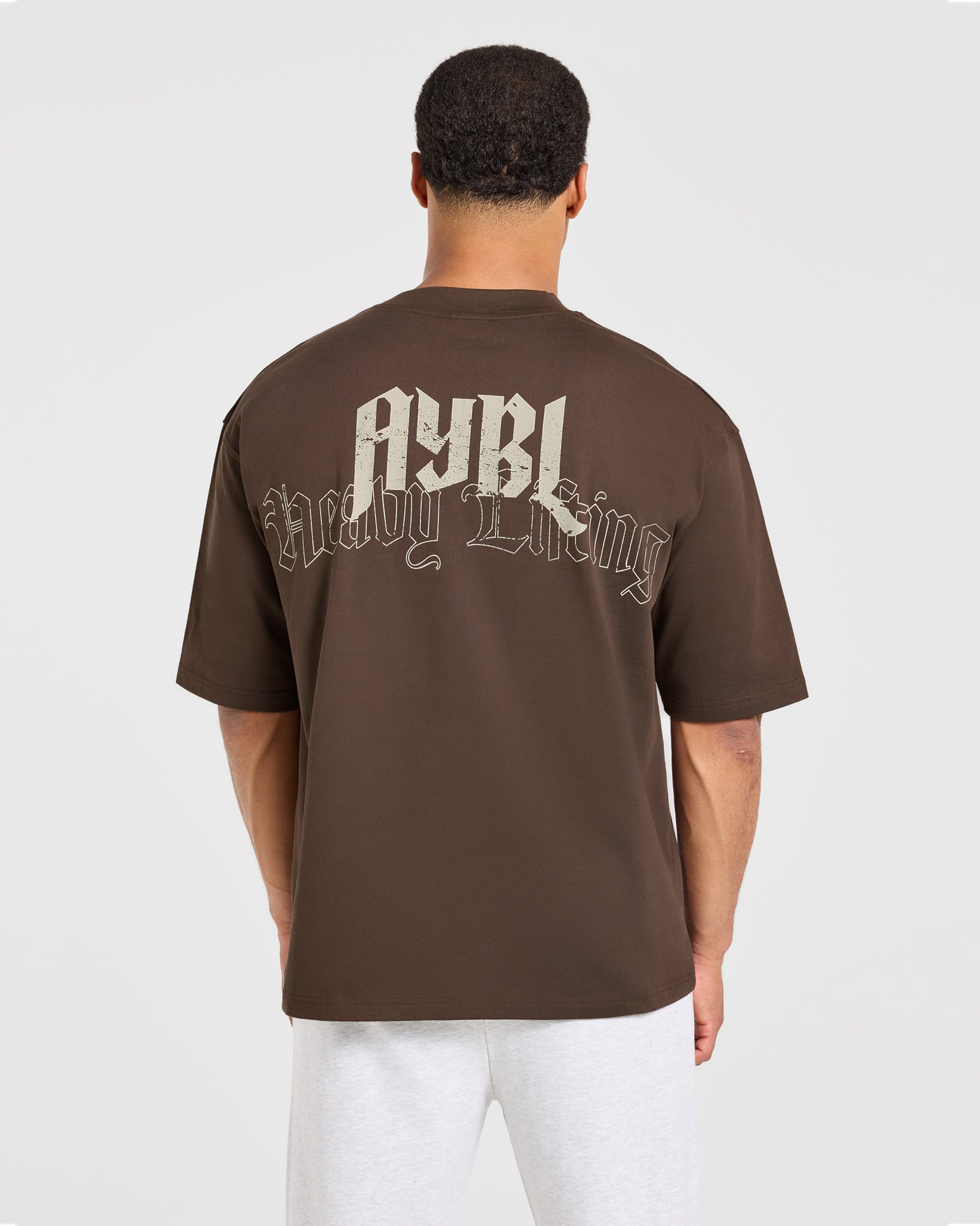 Heavy Lifting Gothic Oversized T Shirt - Bruin/Crème