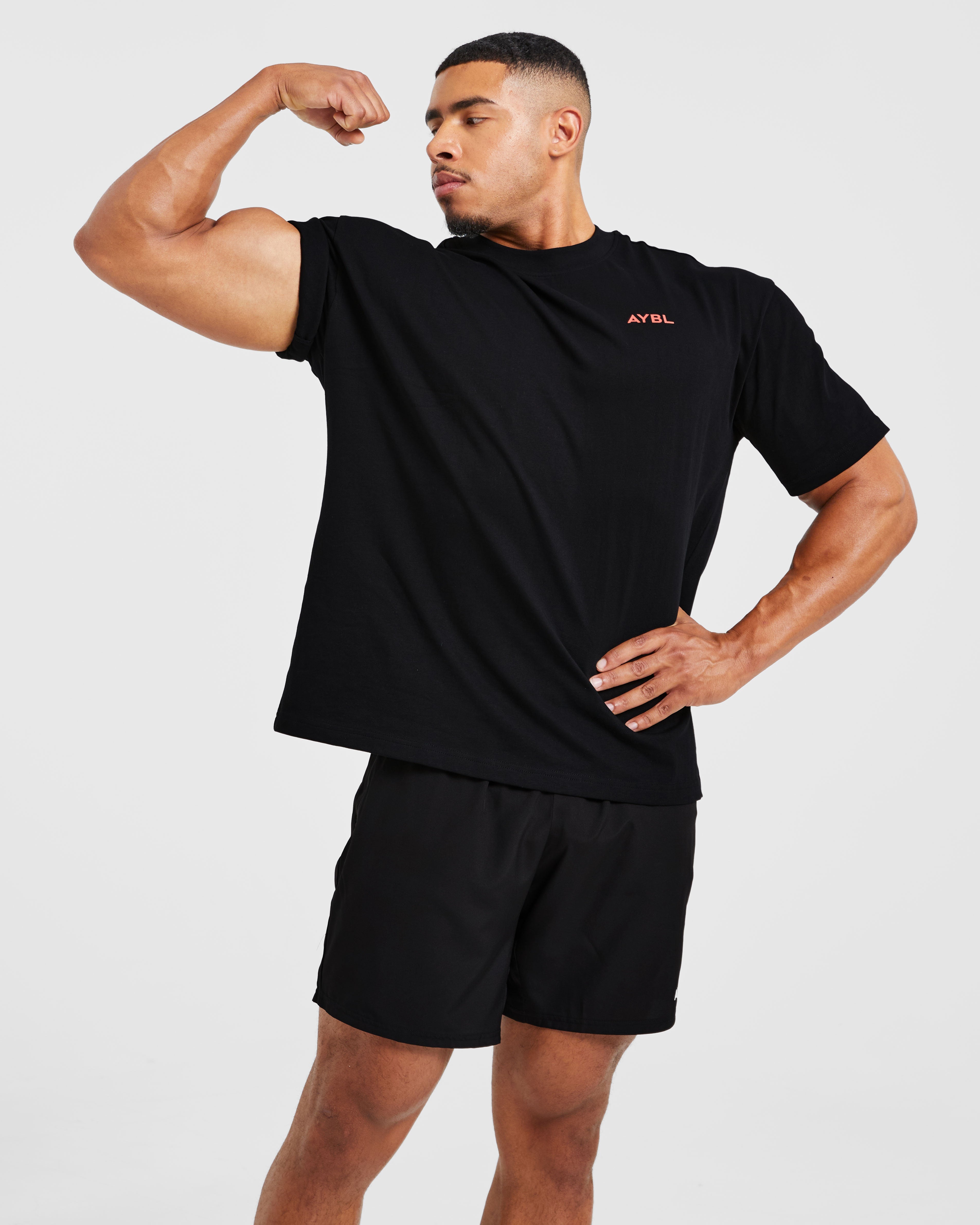 Essential Oversized T Shirt - Zwart/Rood
