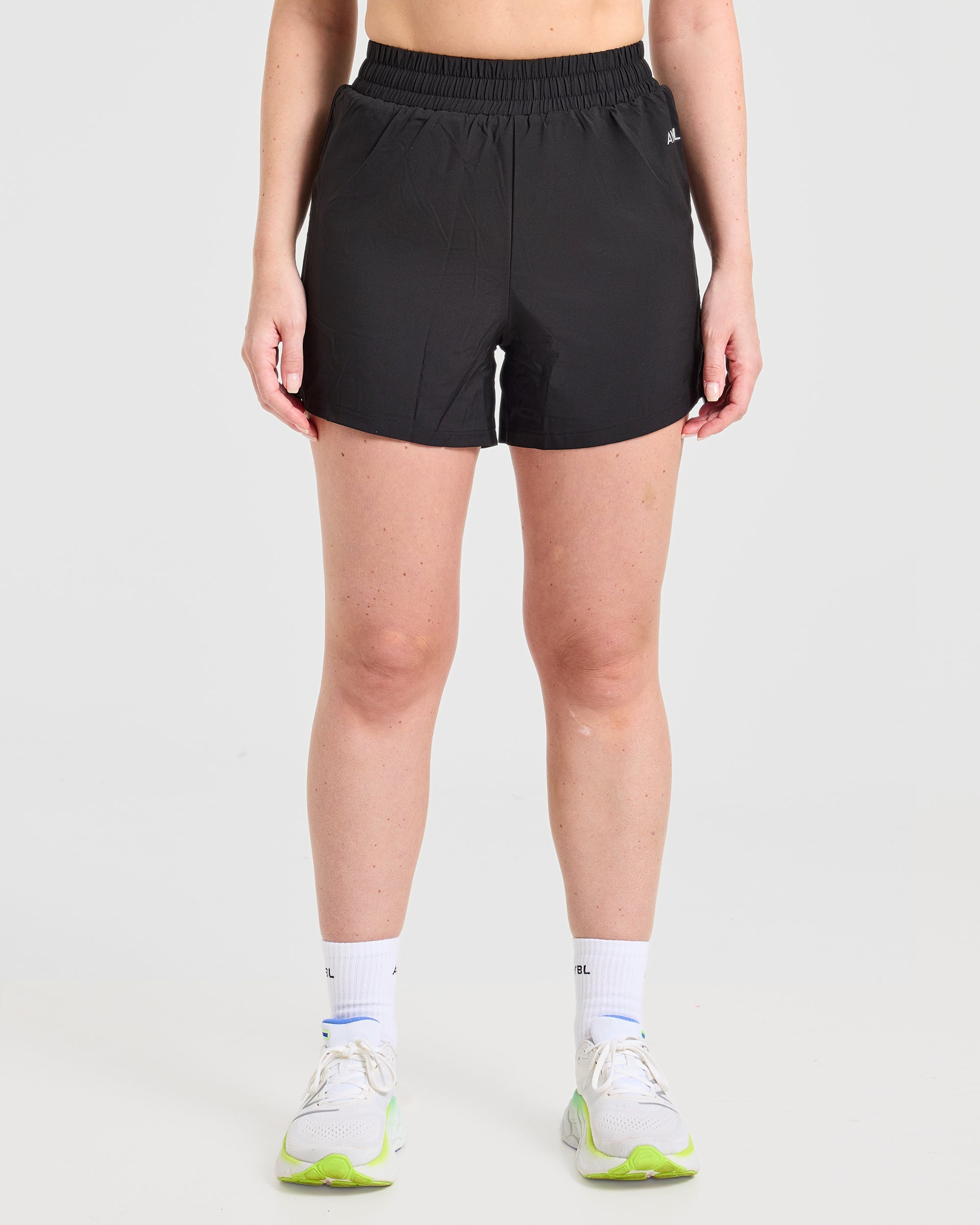 Run Ruched Shorts - Zwart