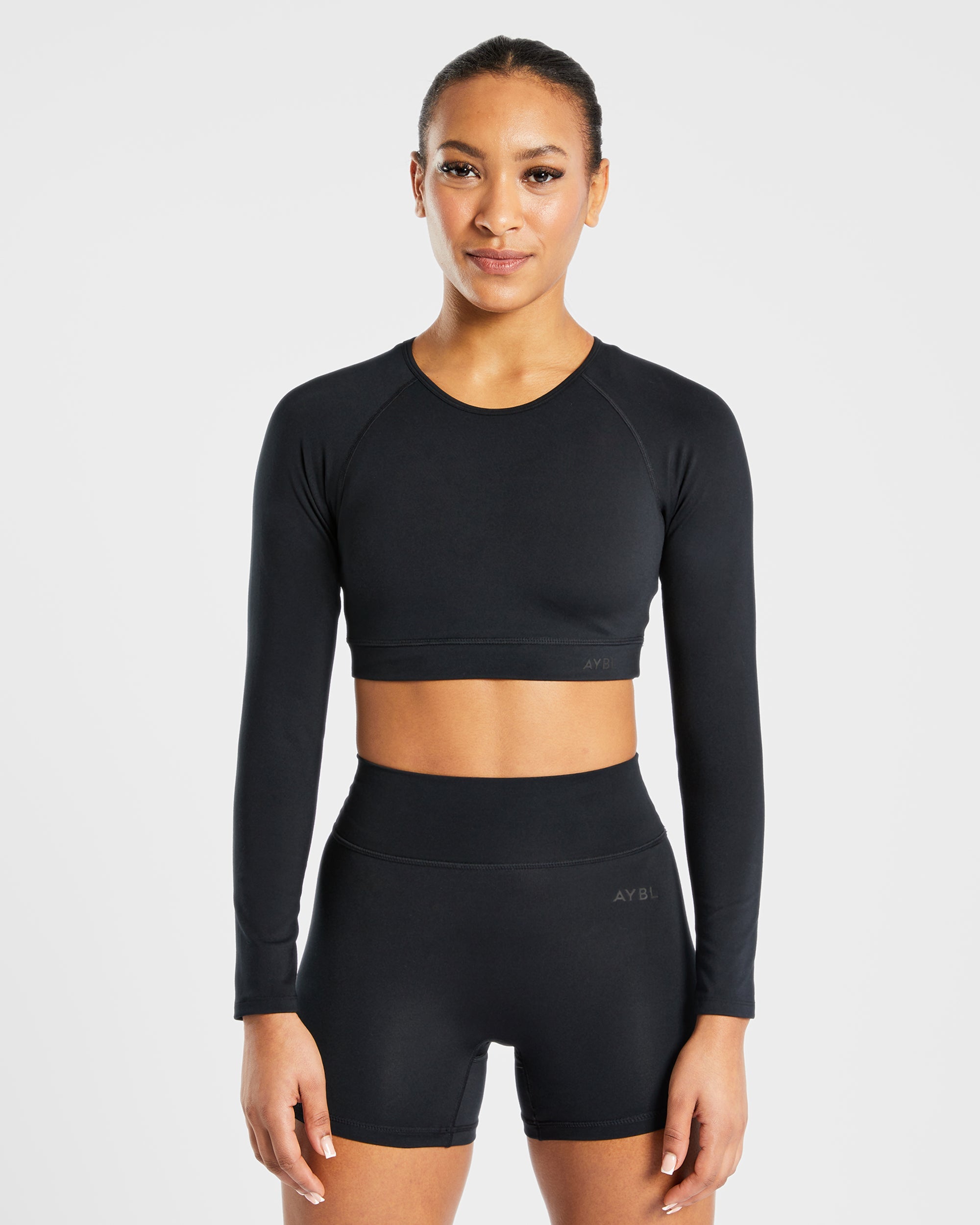 Staple Long Sleeve Crop Top - Zwart