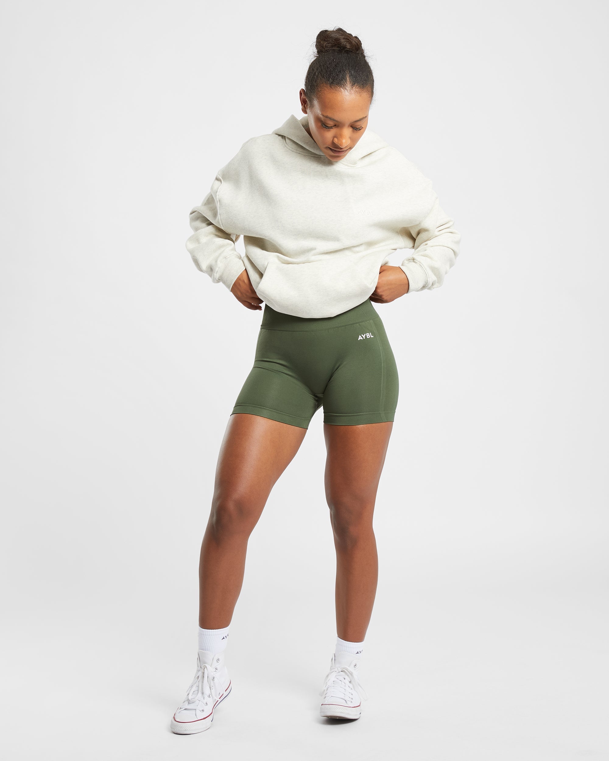 Empower Seamless Shorts - Khaki Groen