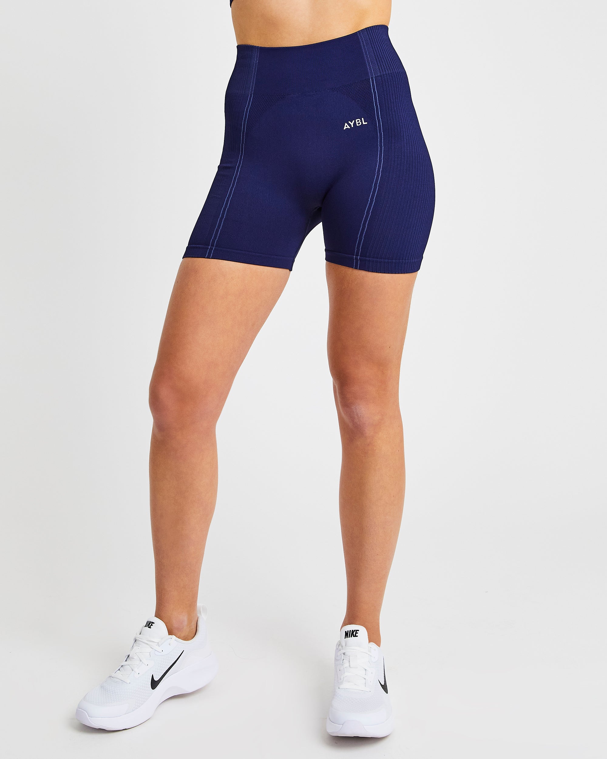 Gym Shorts Voor Vrouwen Hoog Getailleerd & Naadloos Getagd "womens