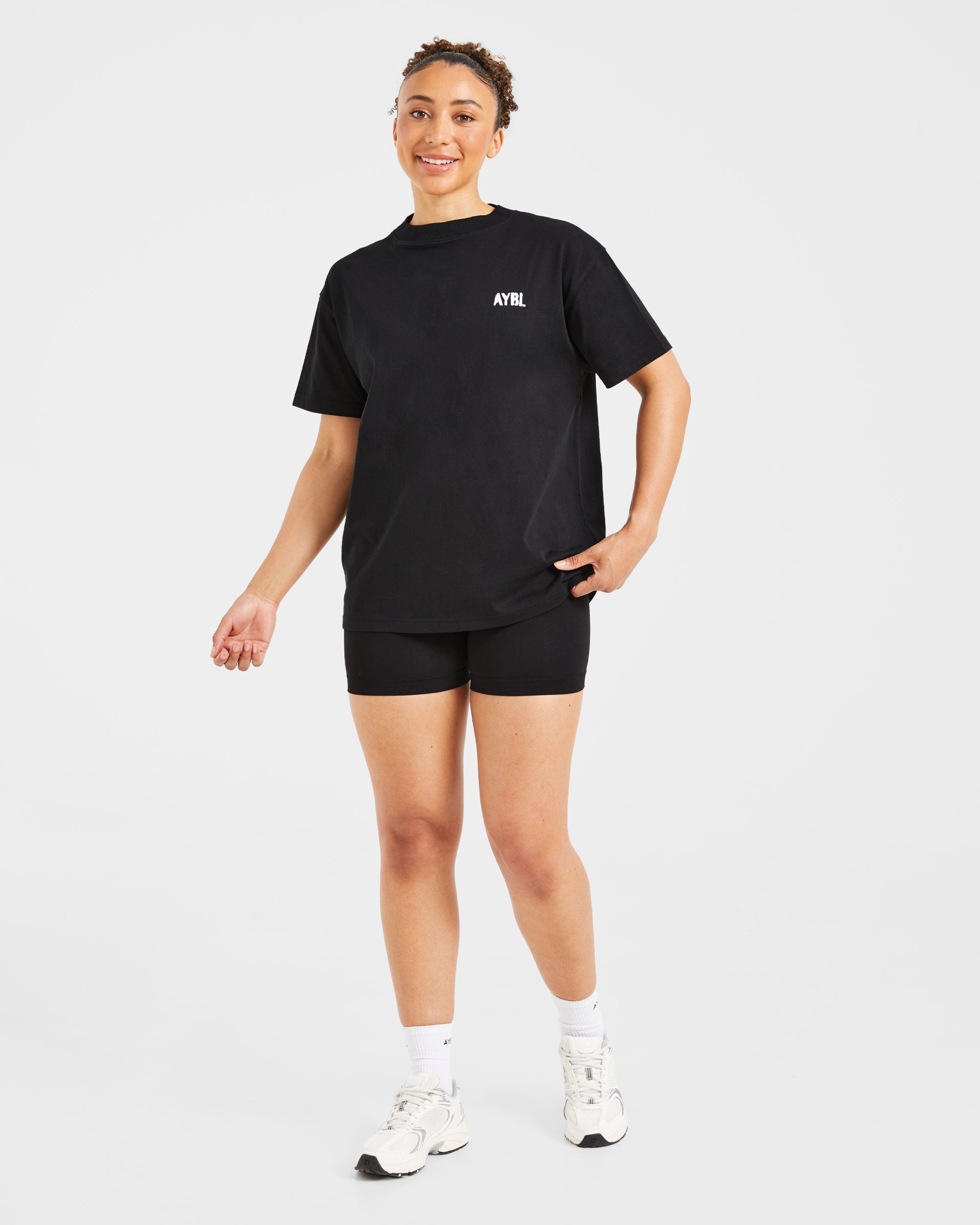 Athletics Strength Club Oversized T Shirt - Zwart