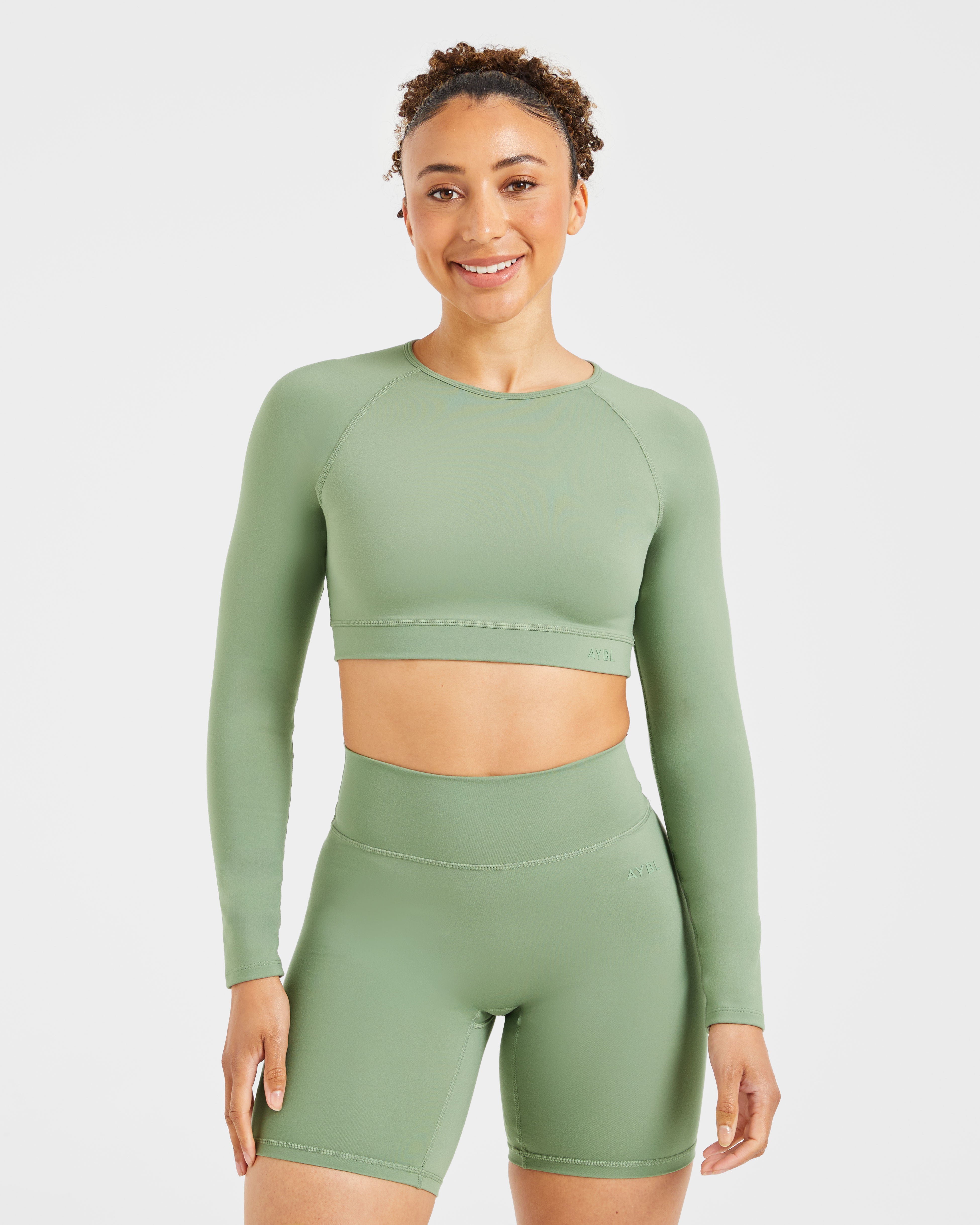 Staple Long Sleeve Crop Top - Olive Groen