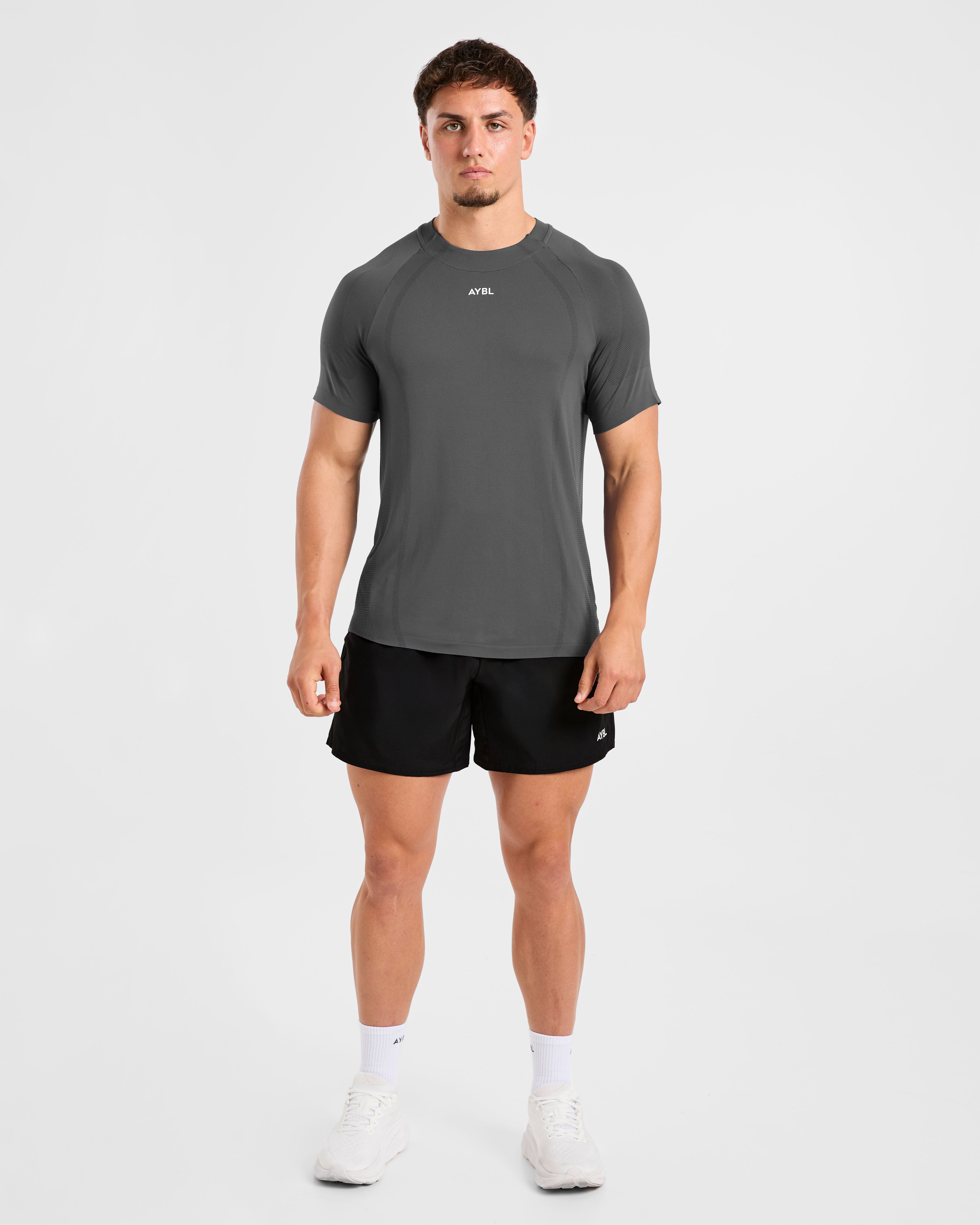 Attain Seamless T Shirt - Storm Grijs