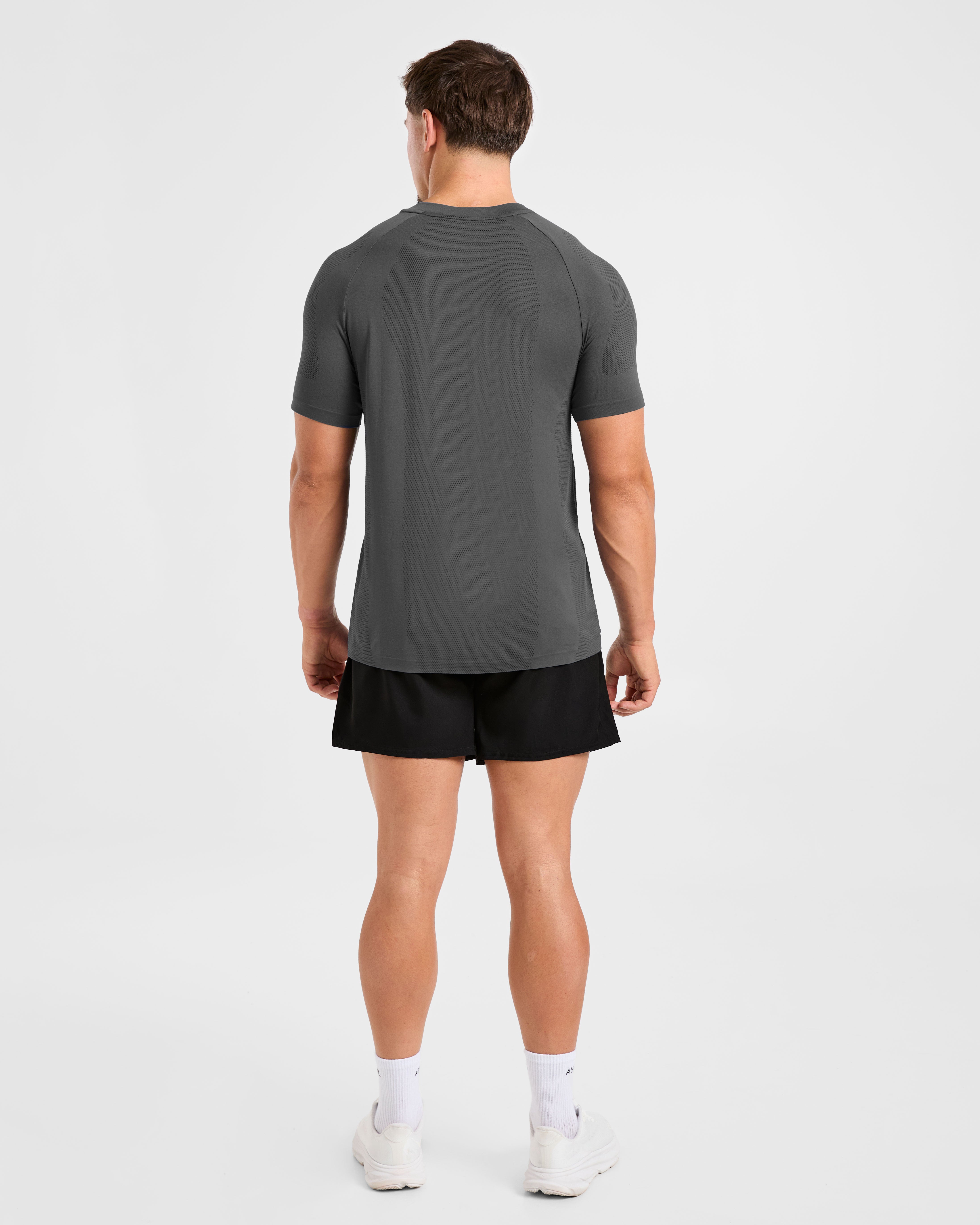 Attain Seamless T Shirt - Storm Grijs