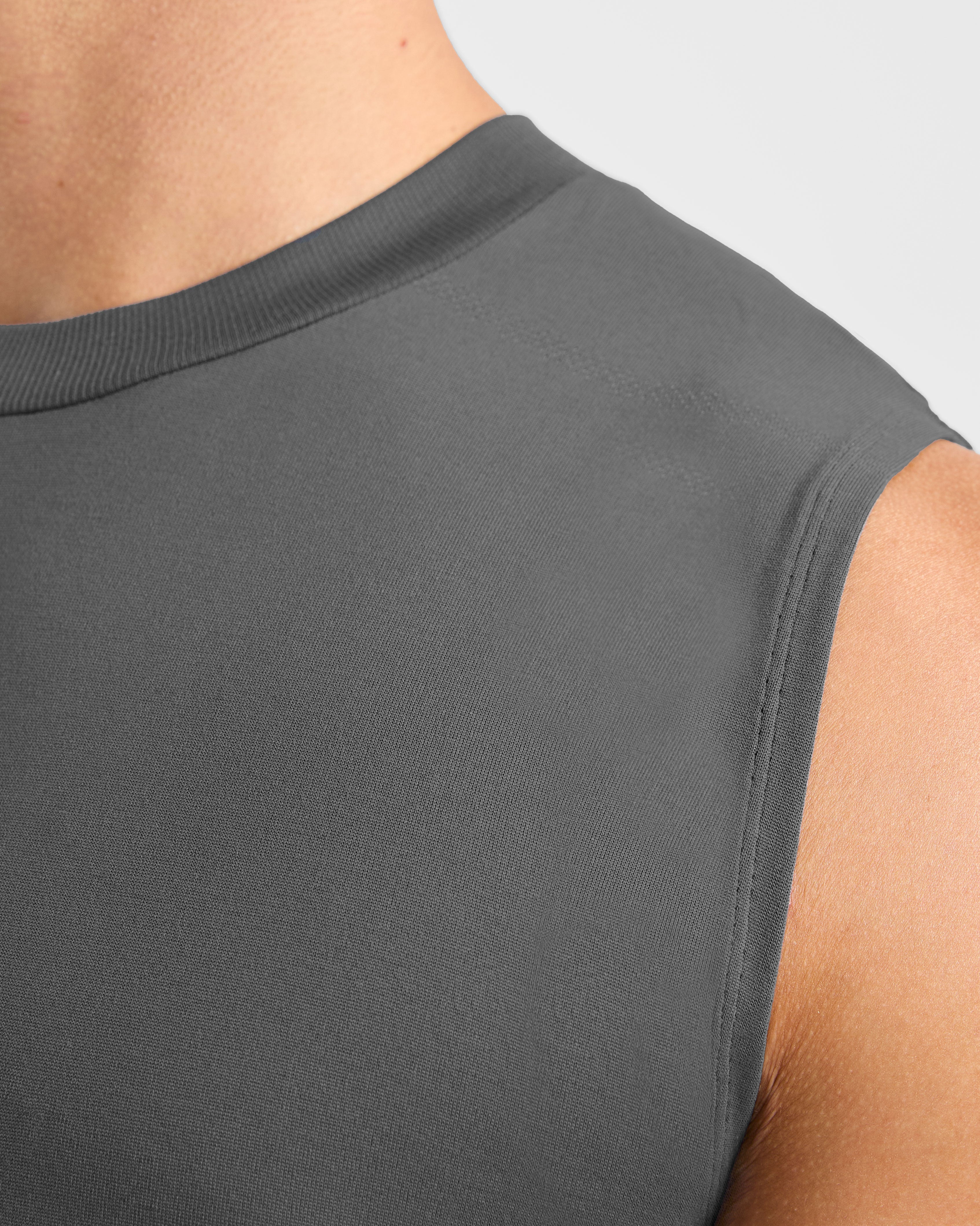 Attain Seamless Vest - Storm Grijs