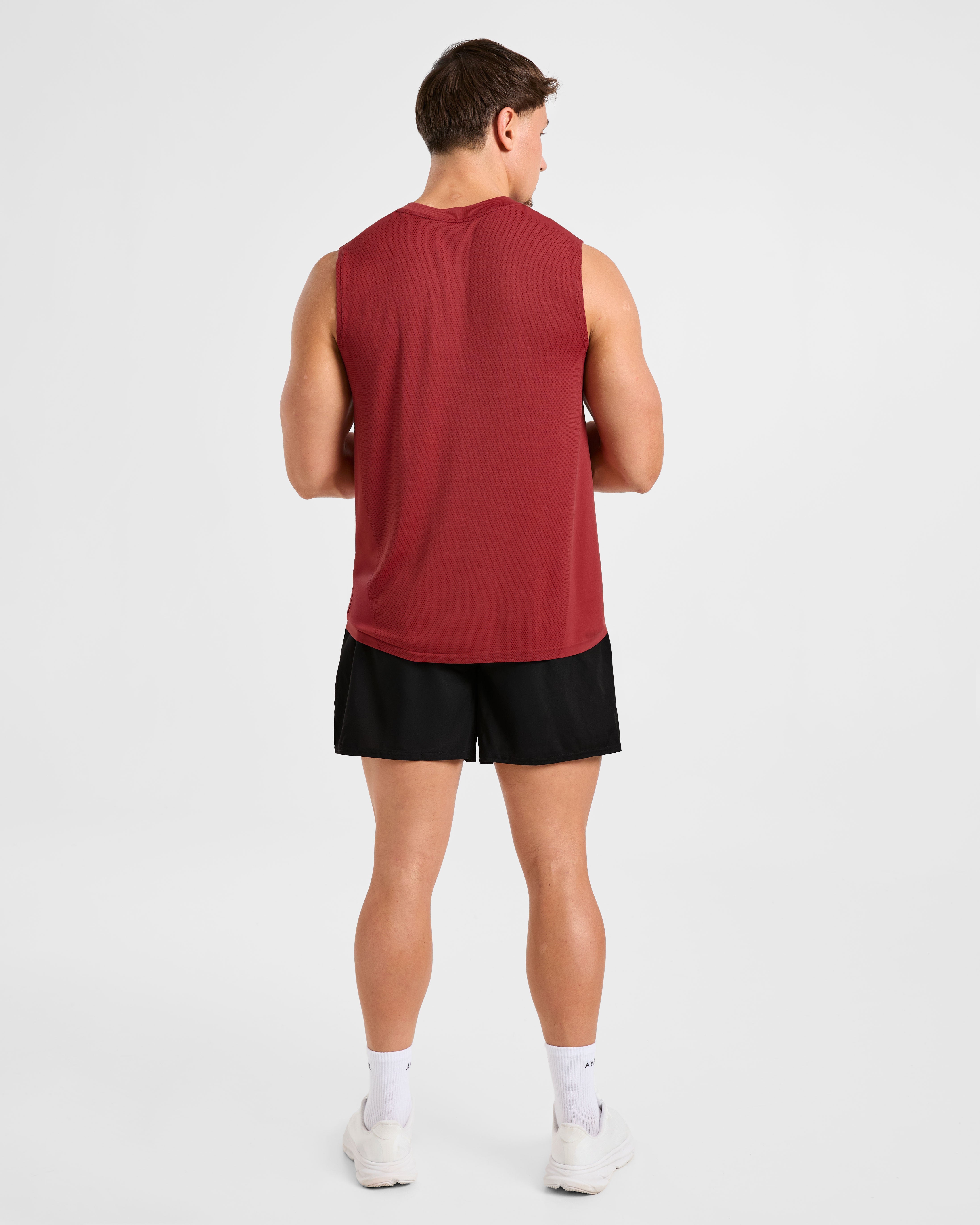 Attain Seamless Vest - Maroon Rood