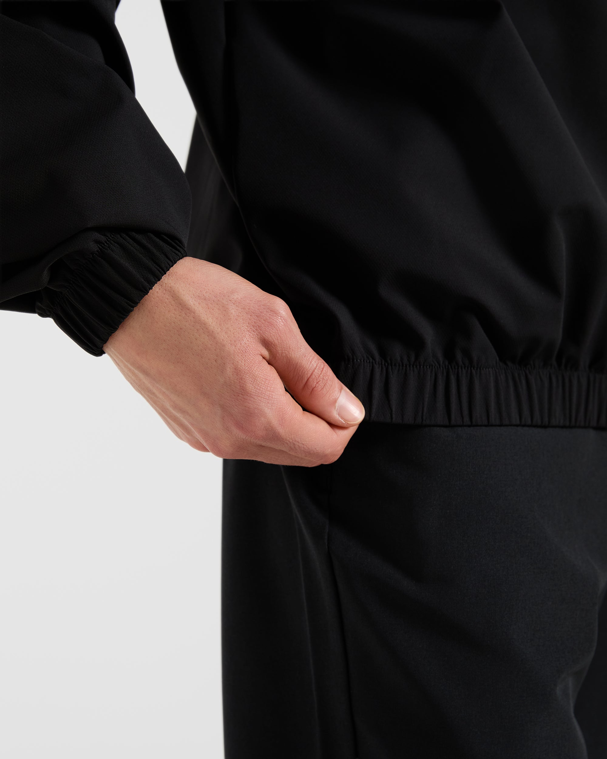 Precision 1/4 Zip Wind Pullover - Schwarz