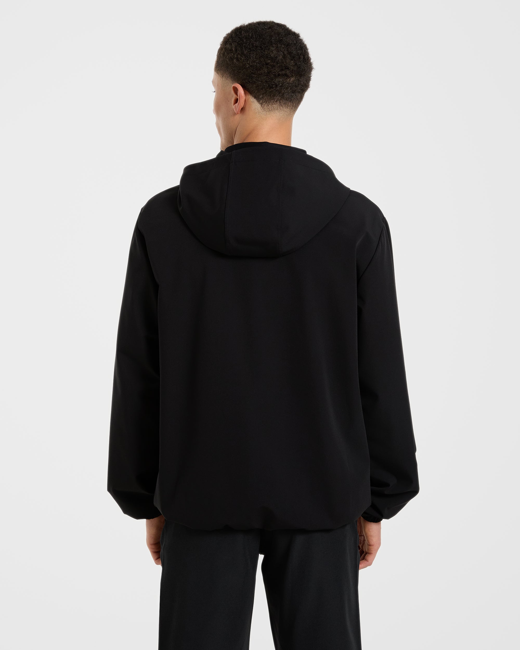 Precision 1/4 Zip Wind Pullover - Schwarz