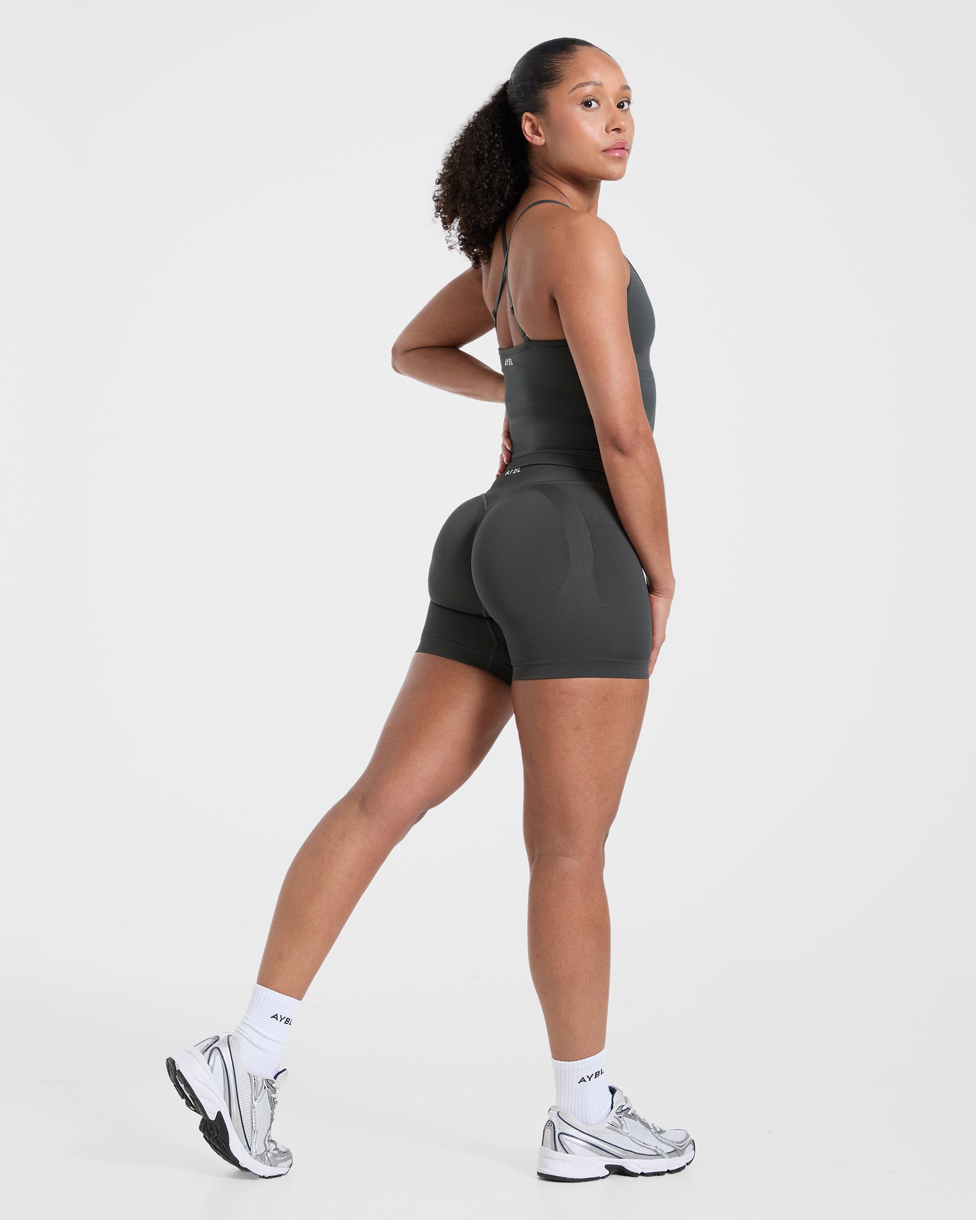 Adapt Seamless Tank Top - Charcoal